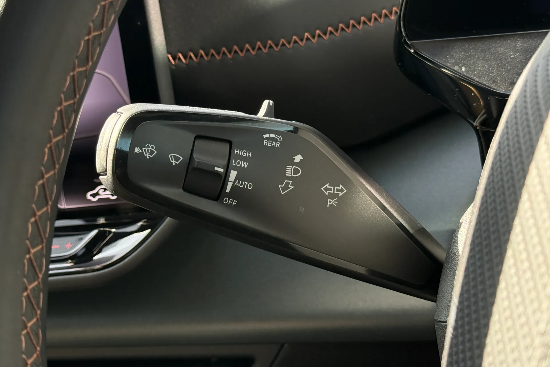 CUPRA BORN thumbnail image number 13