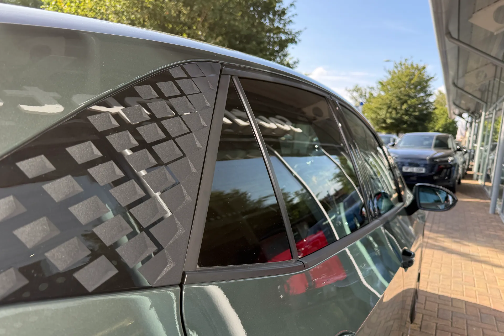 CUPRA BORN thumbnail image number 32
