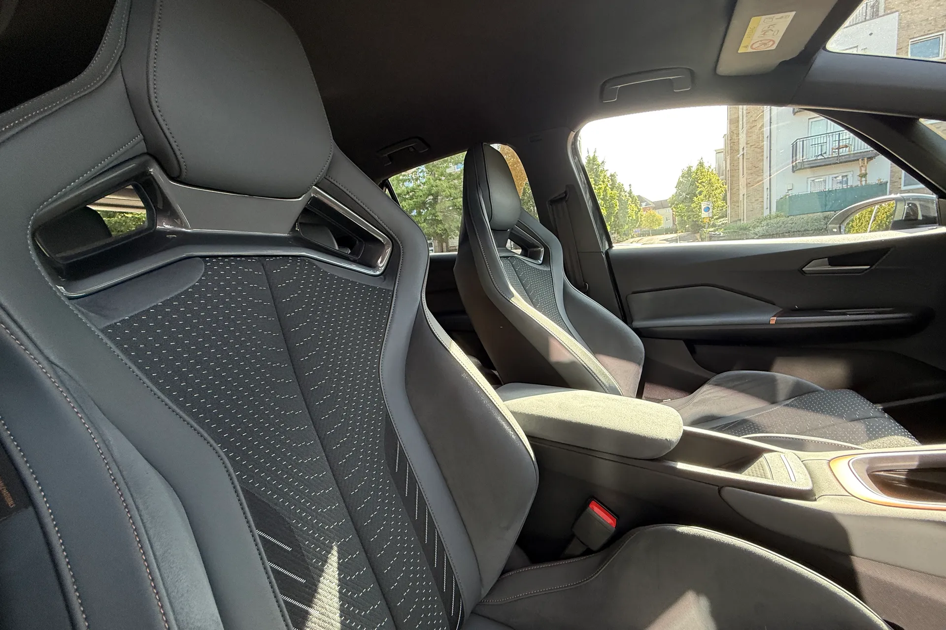 CUPRA BORN thumbnail image number 30