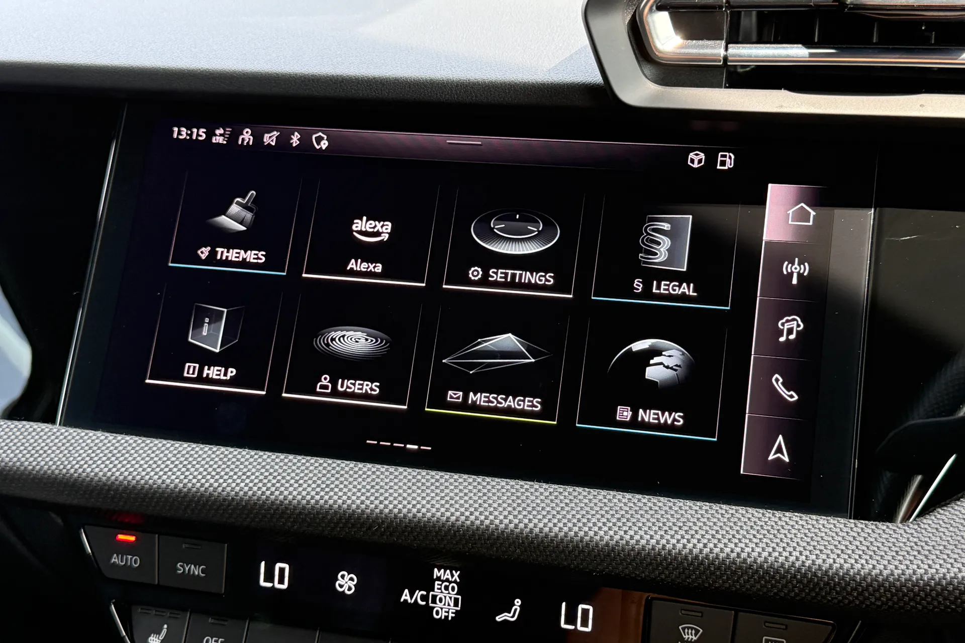 Audi A3 thumbnail image number 36