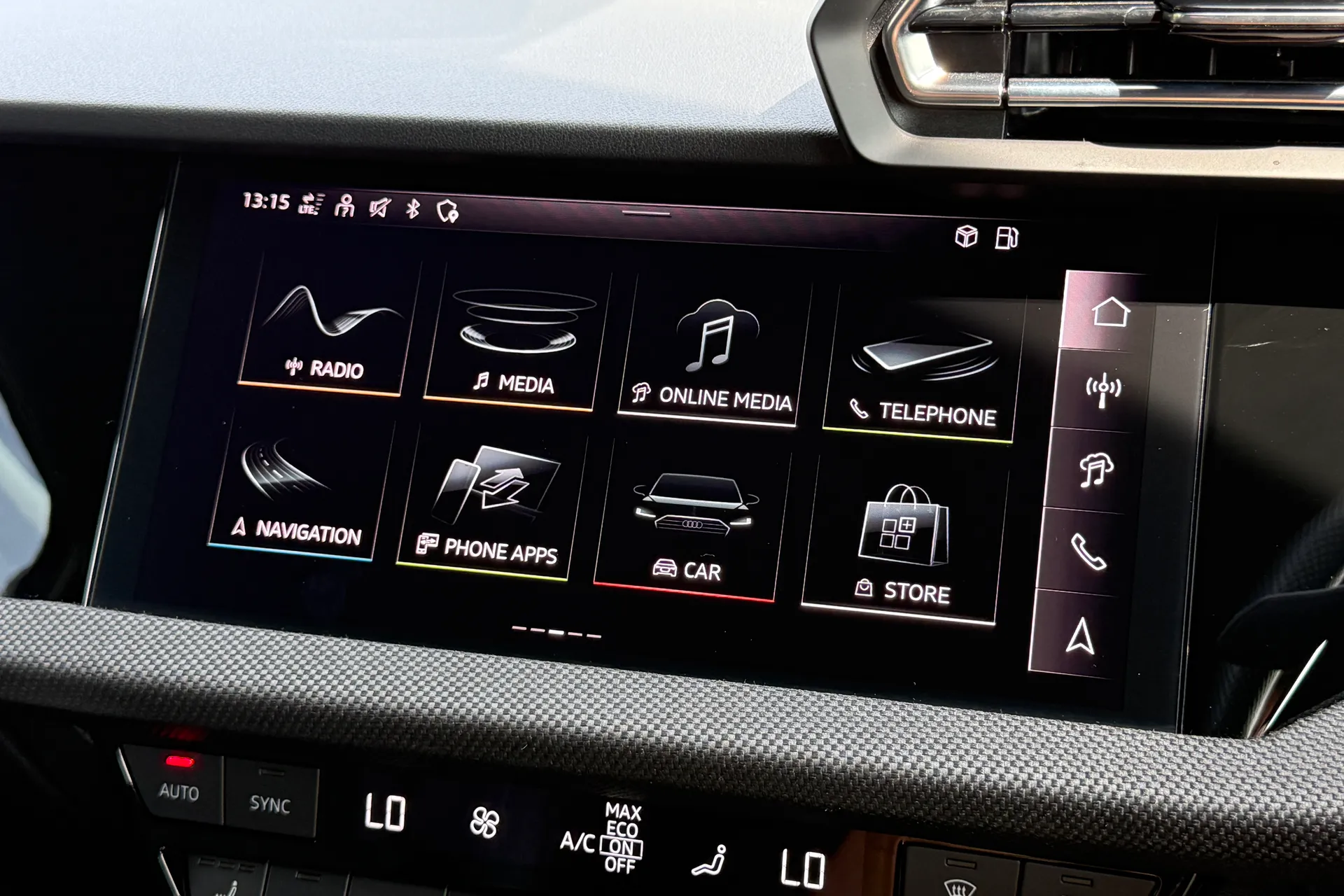 Audi A3 thumbnail image number 33