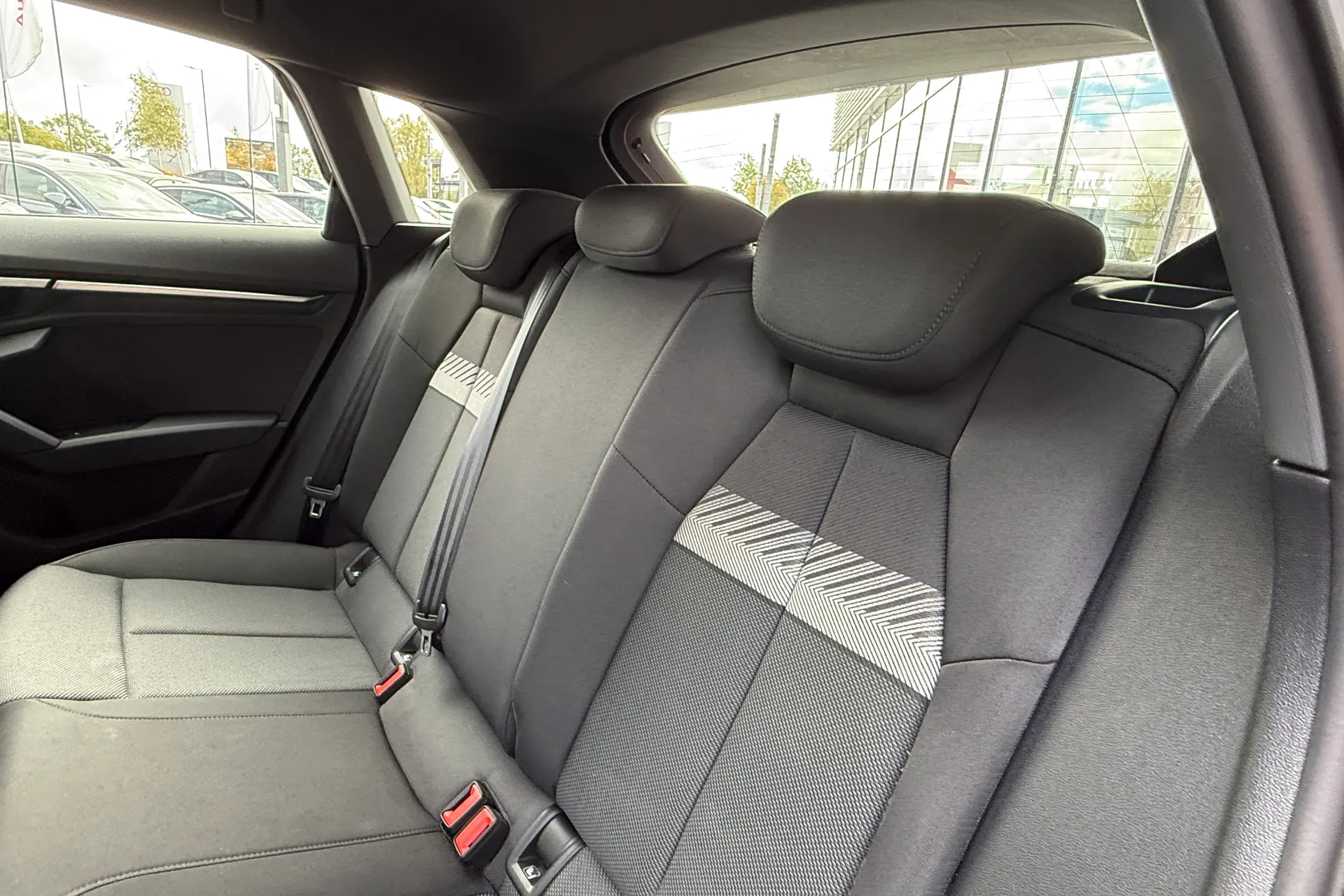 Audi A3 thumbnail image number 35