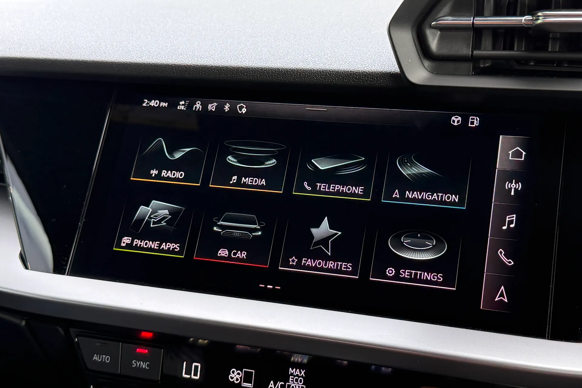 Audi A3 thumbnail image number 24