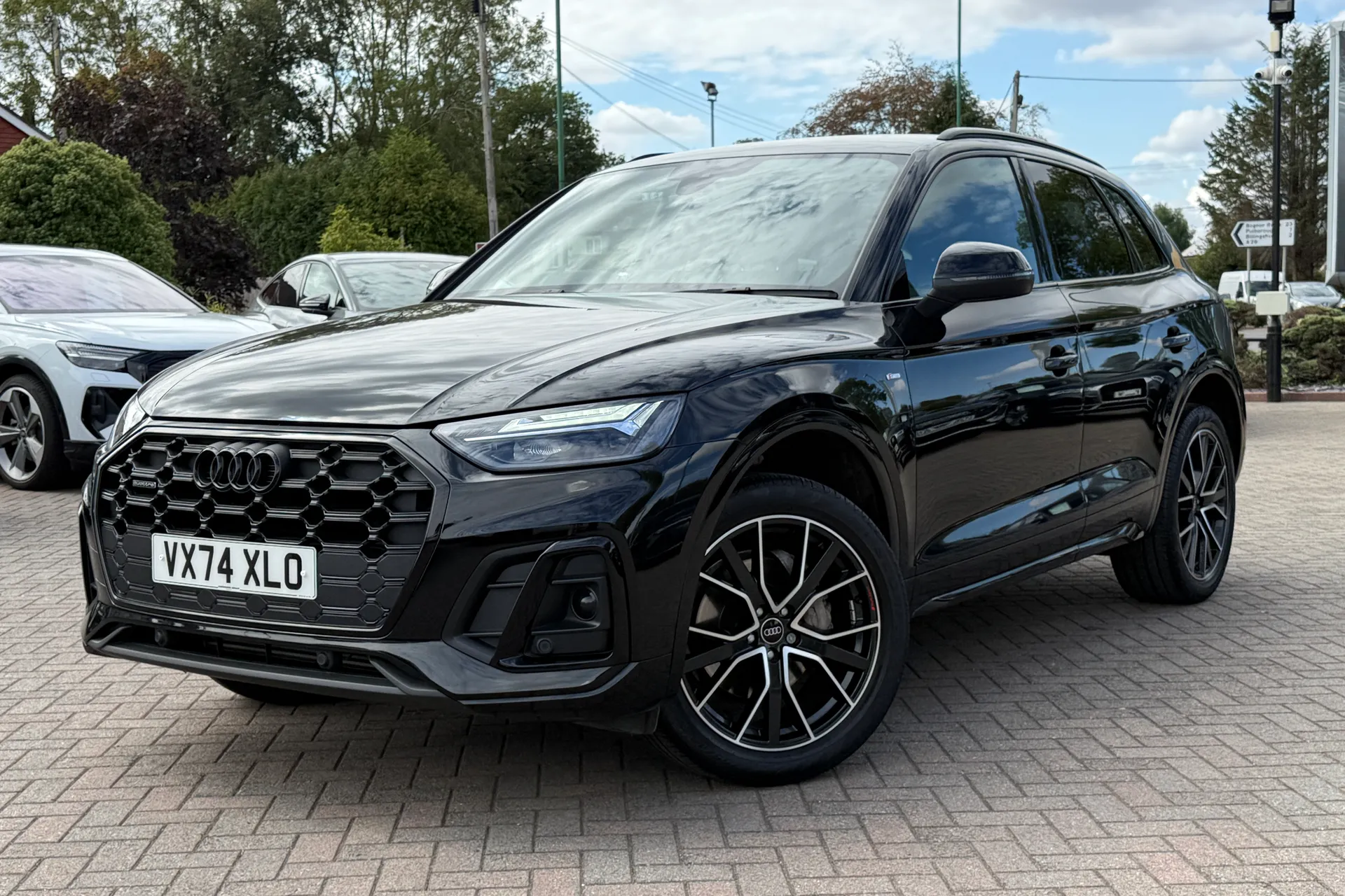 Audi Q5 thumbnail image number 23