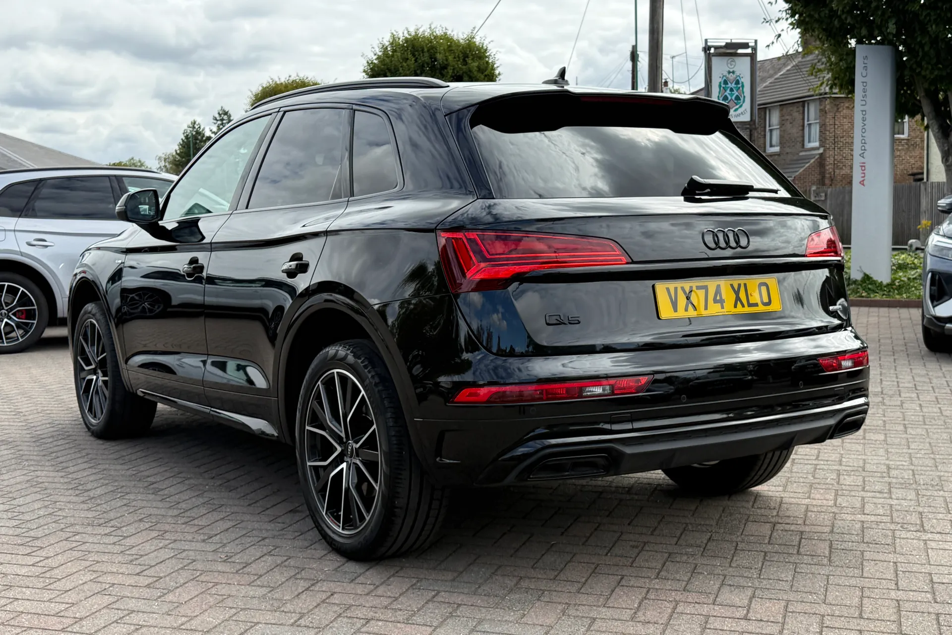 Audi Q5 thumbnail image number 31