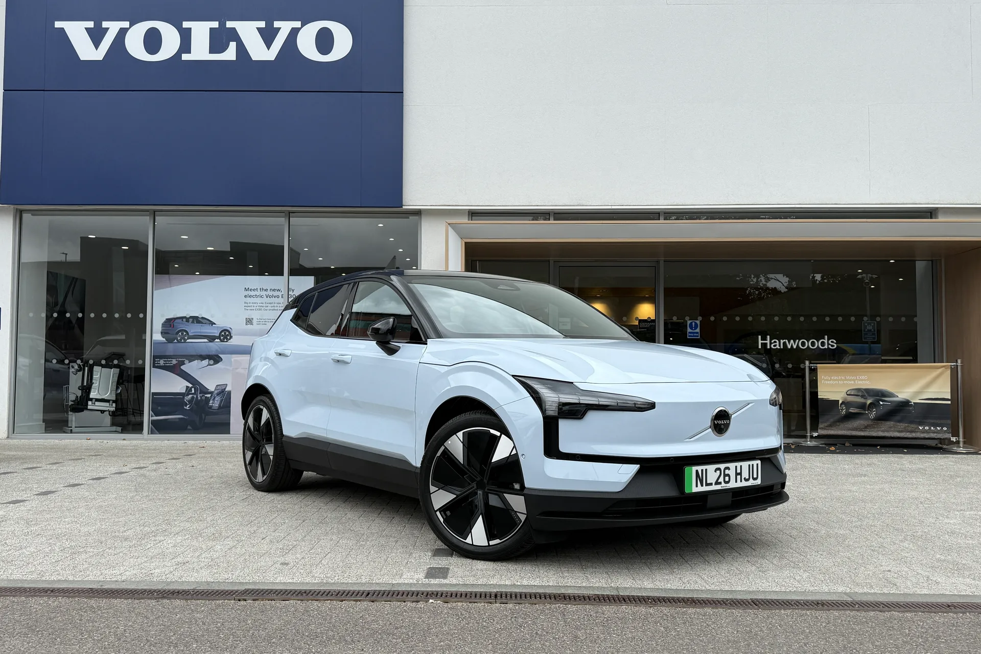 Volvo EX30 focused image