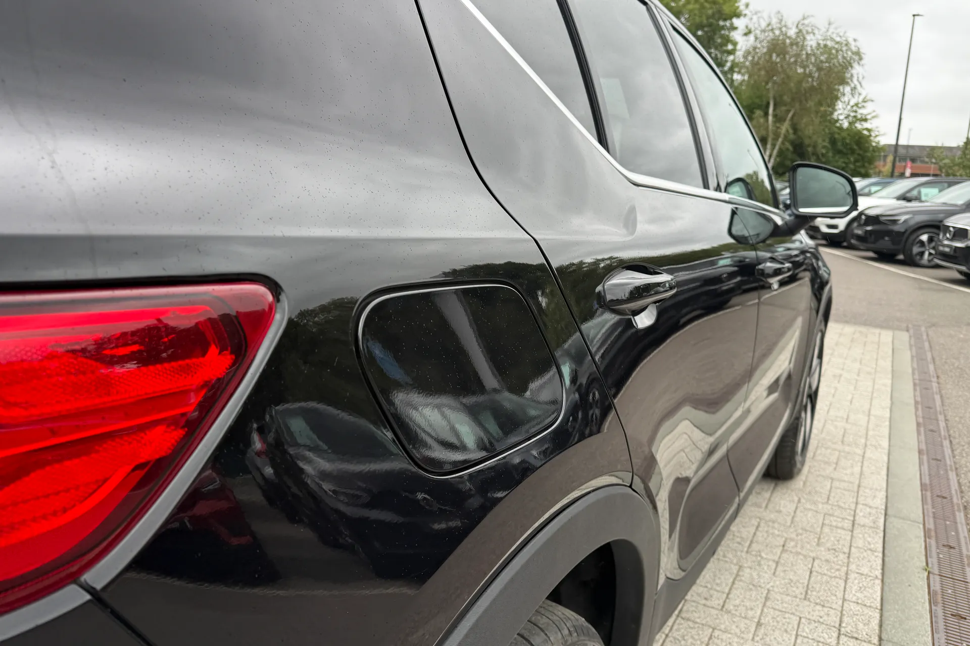 Volvo XC40 thumbnail image number 16