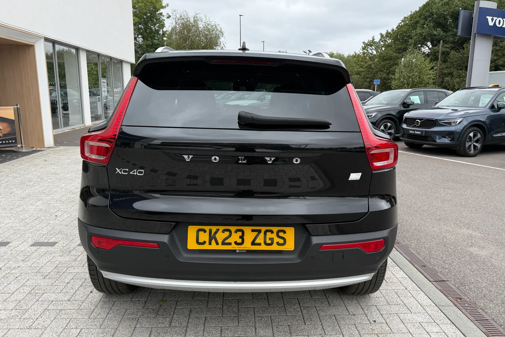 Volvo XC40 thumbnail image number 9