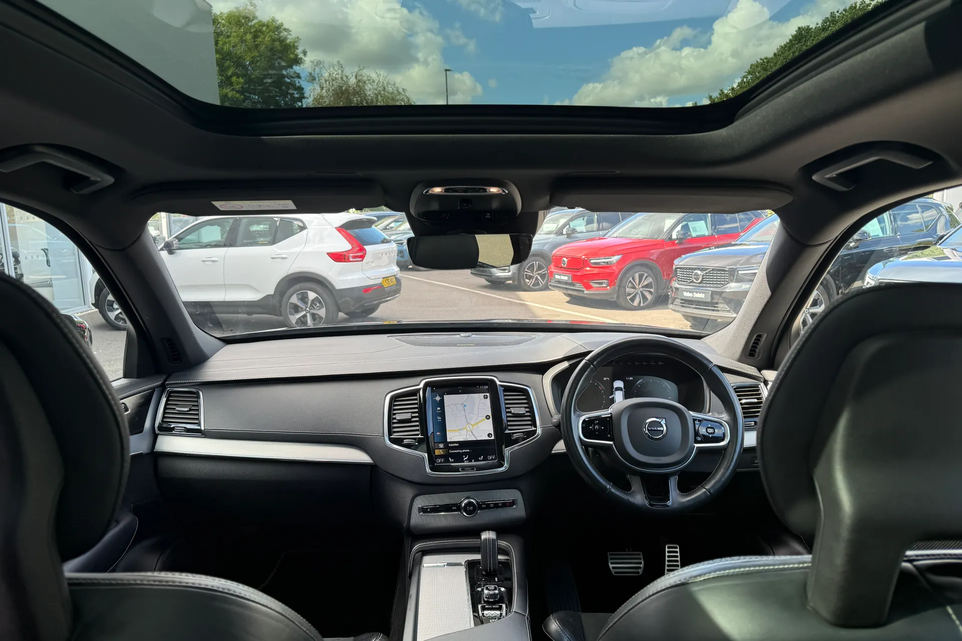 Volvo XC90 thumbnail image number 3