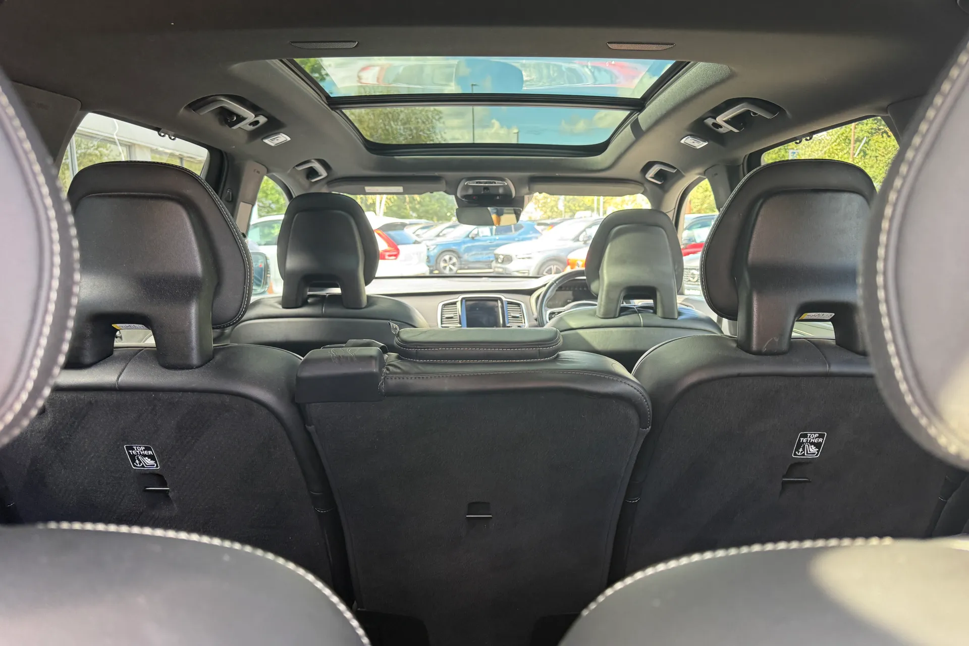 Volvo XC90 thumbnail image number 8
