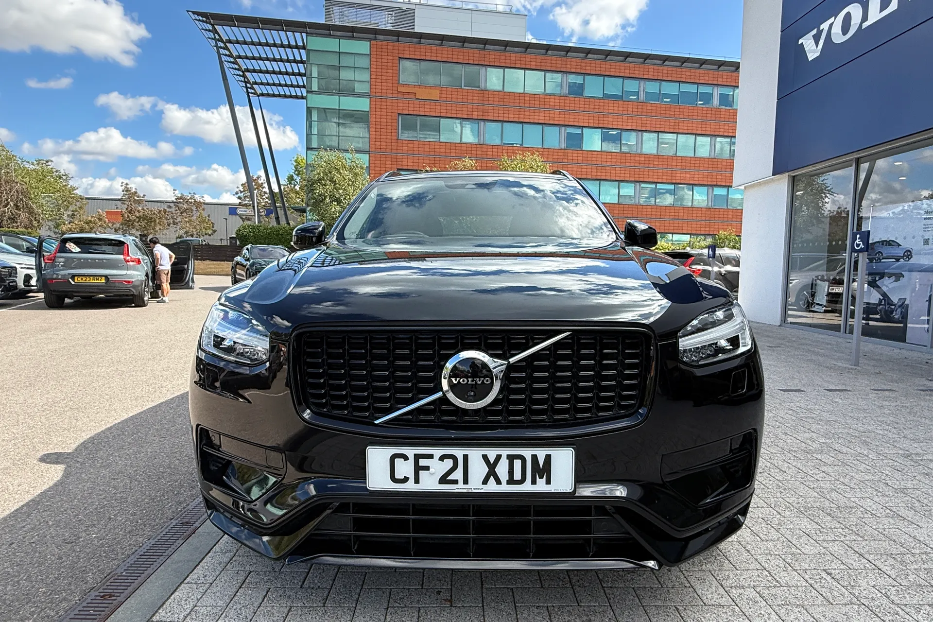 Volvo XC90 thumbnail image number 16