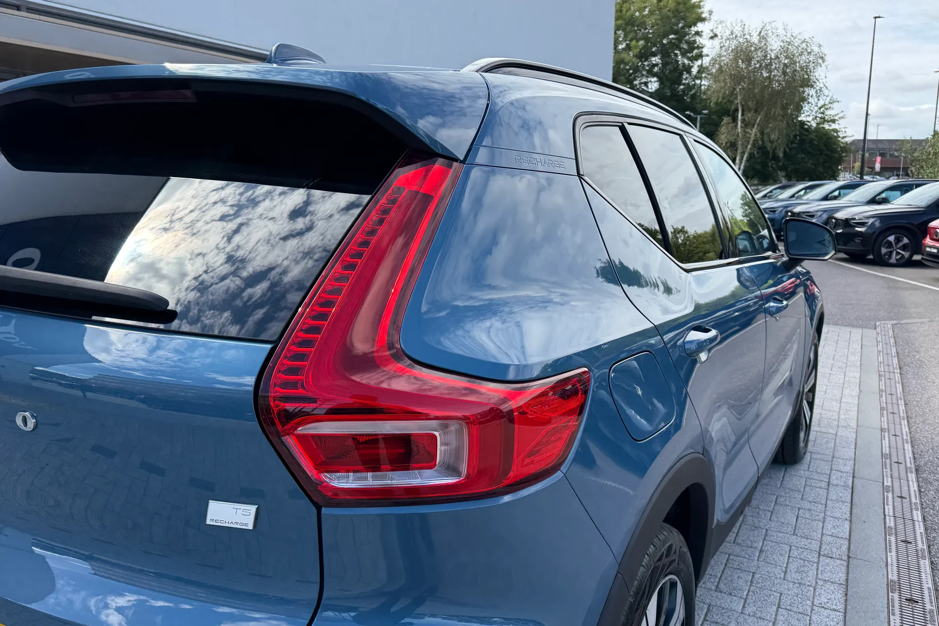 Volvo XC40 thumbnail image number 17