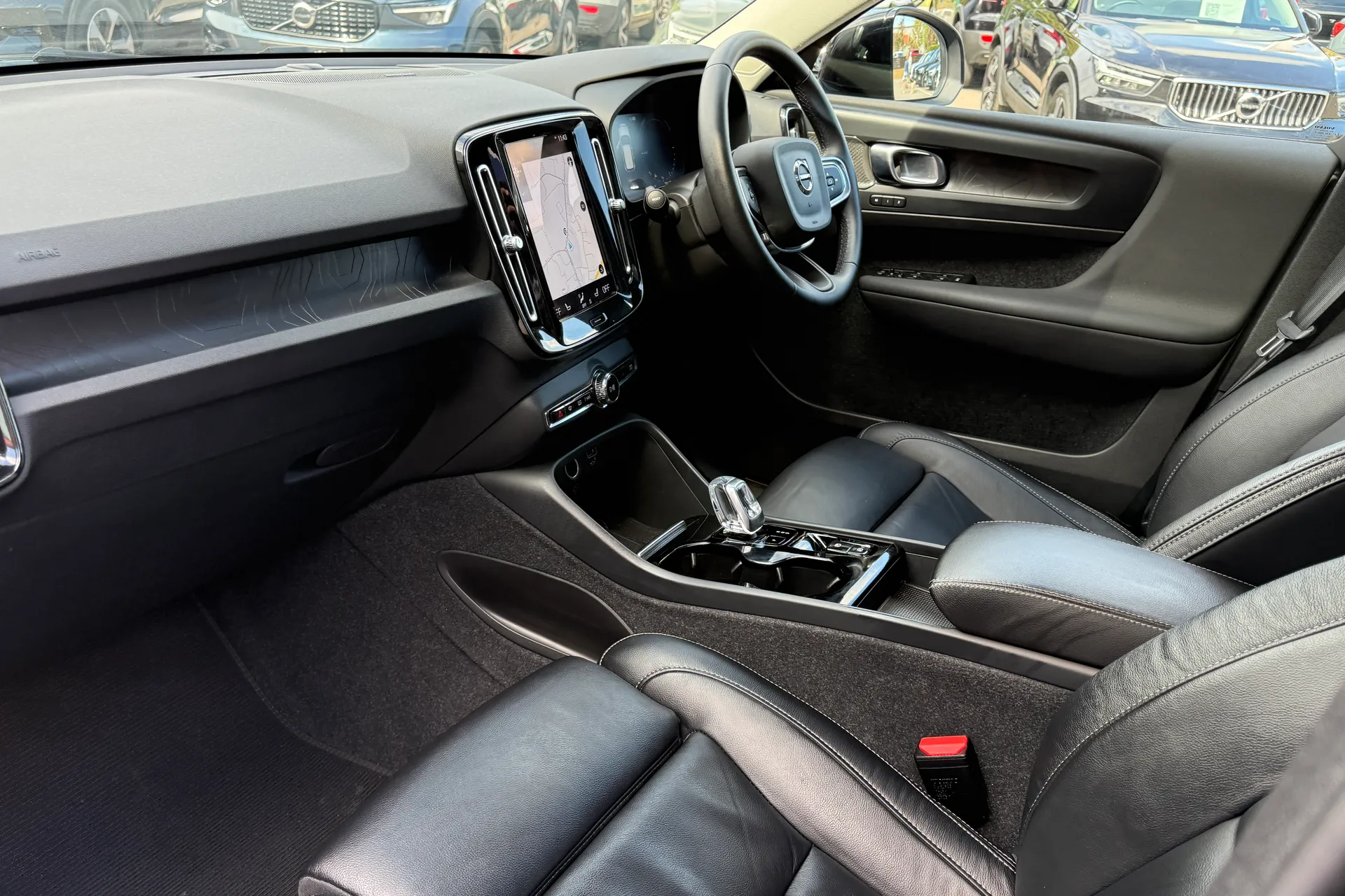 Volvo XC40 thumbnail image number 26