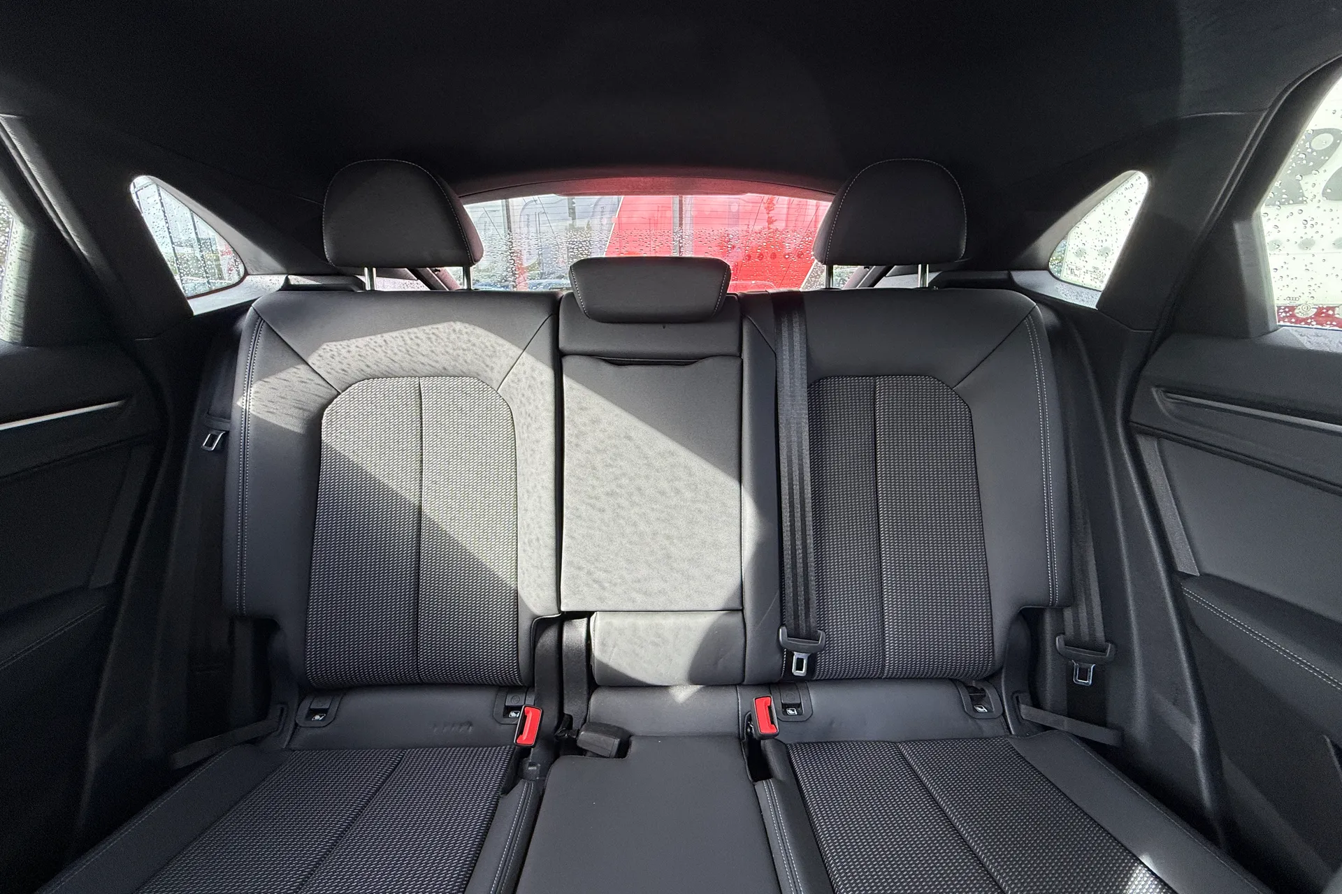 Audi Q3 thumbnail image number 44