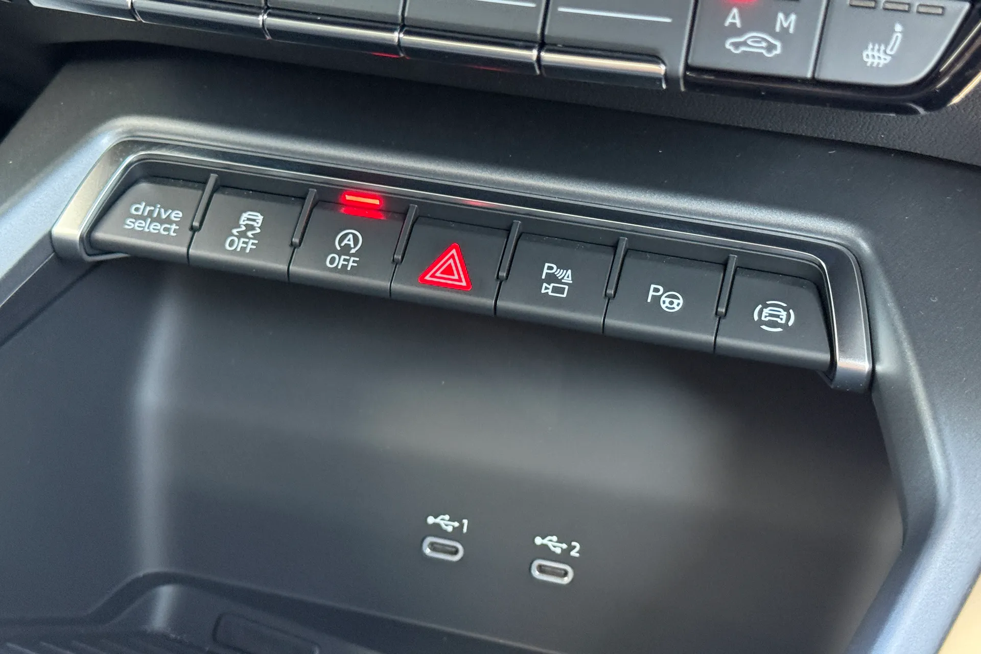 Audi A3 thumbnail image number 24