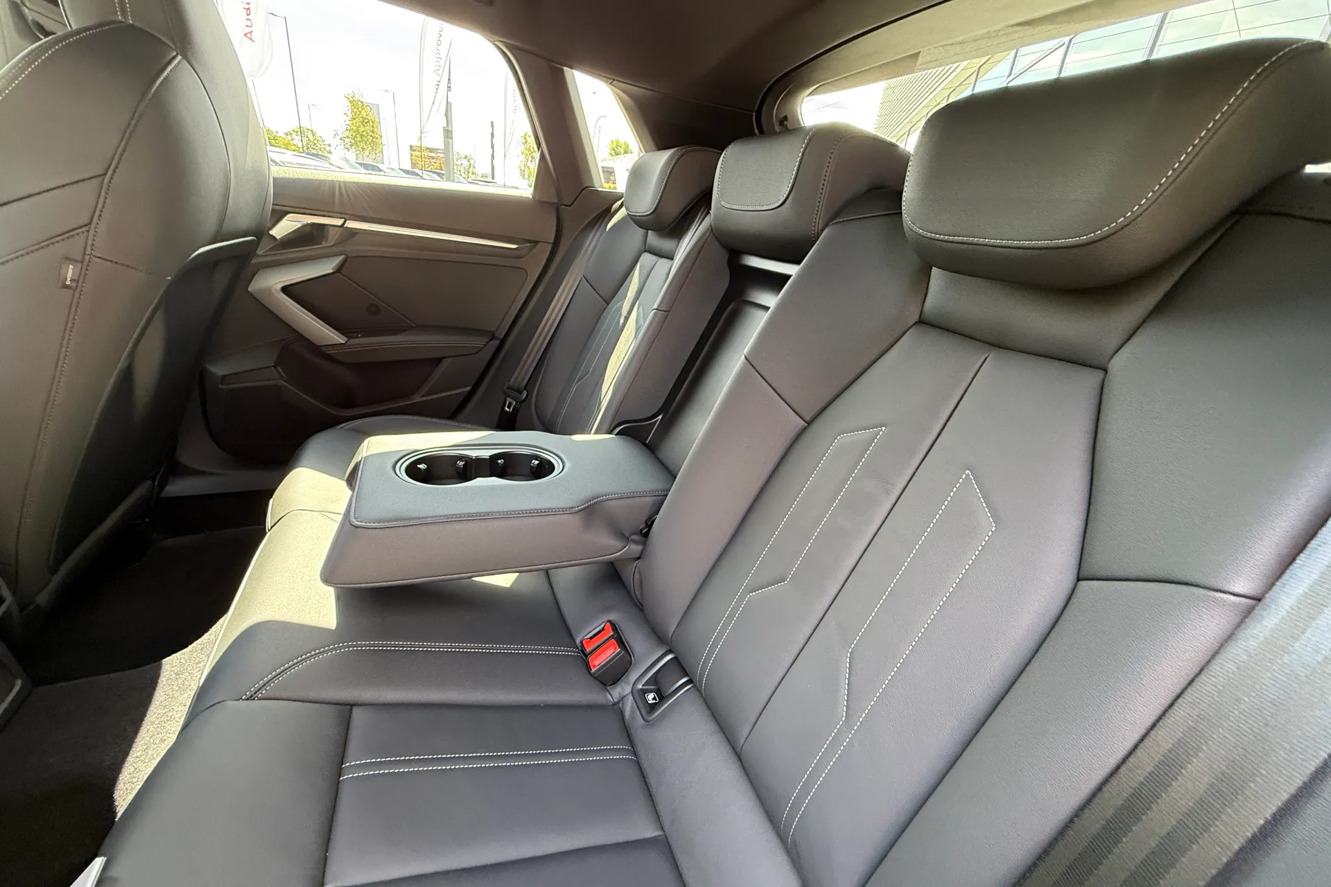 Audi A3 thumbnail image number 27
