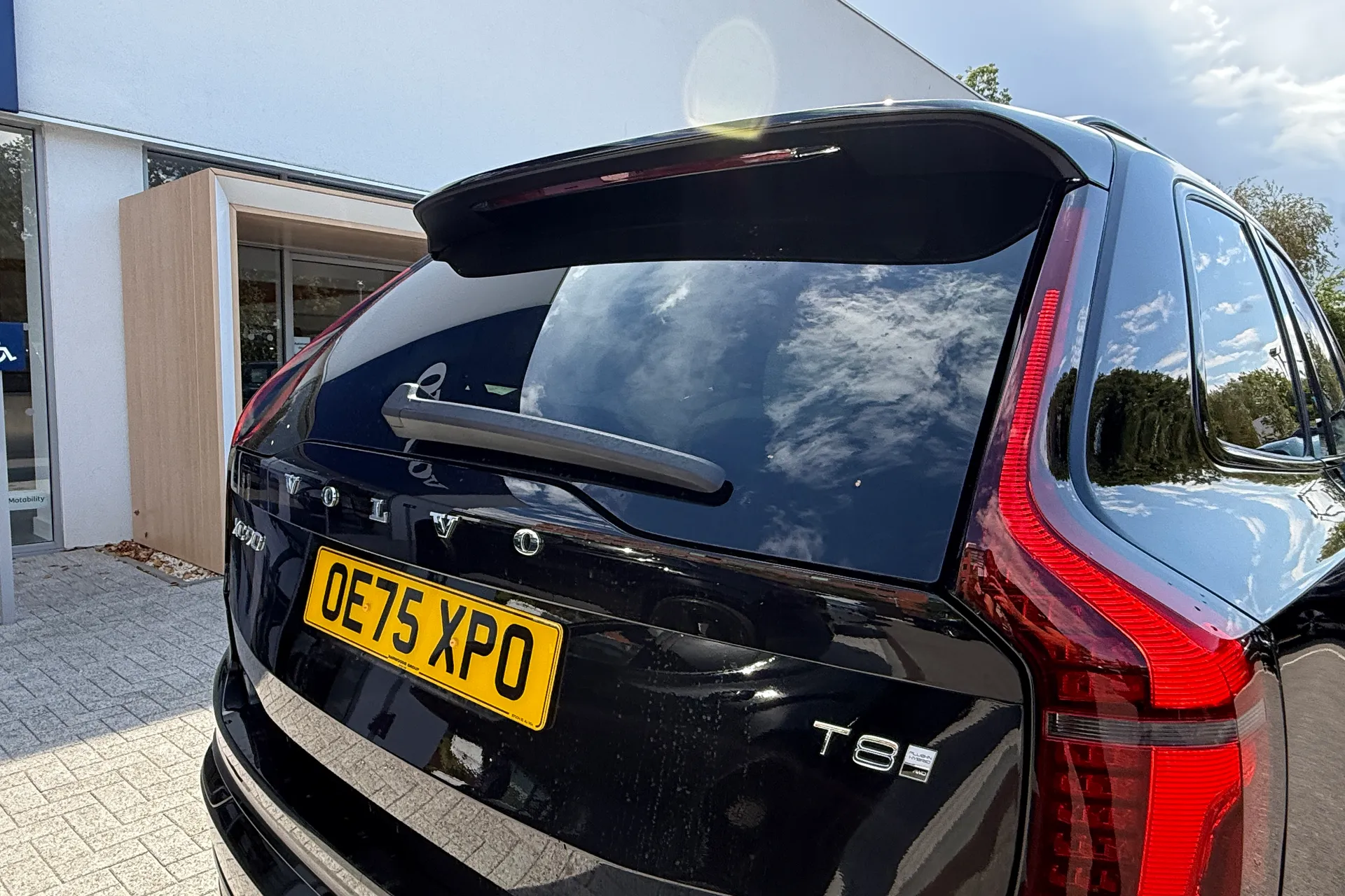 Volvo XC90 thumbnail image number 22