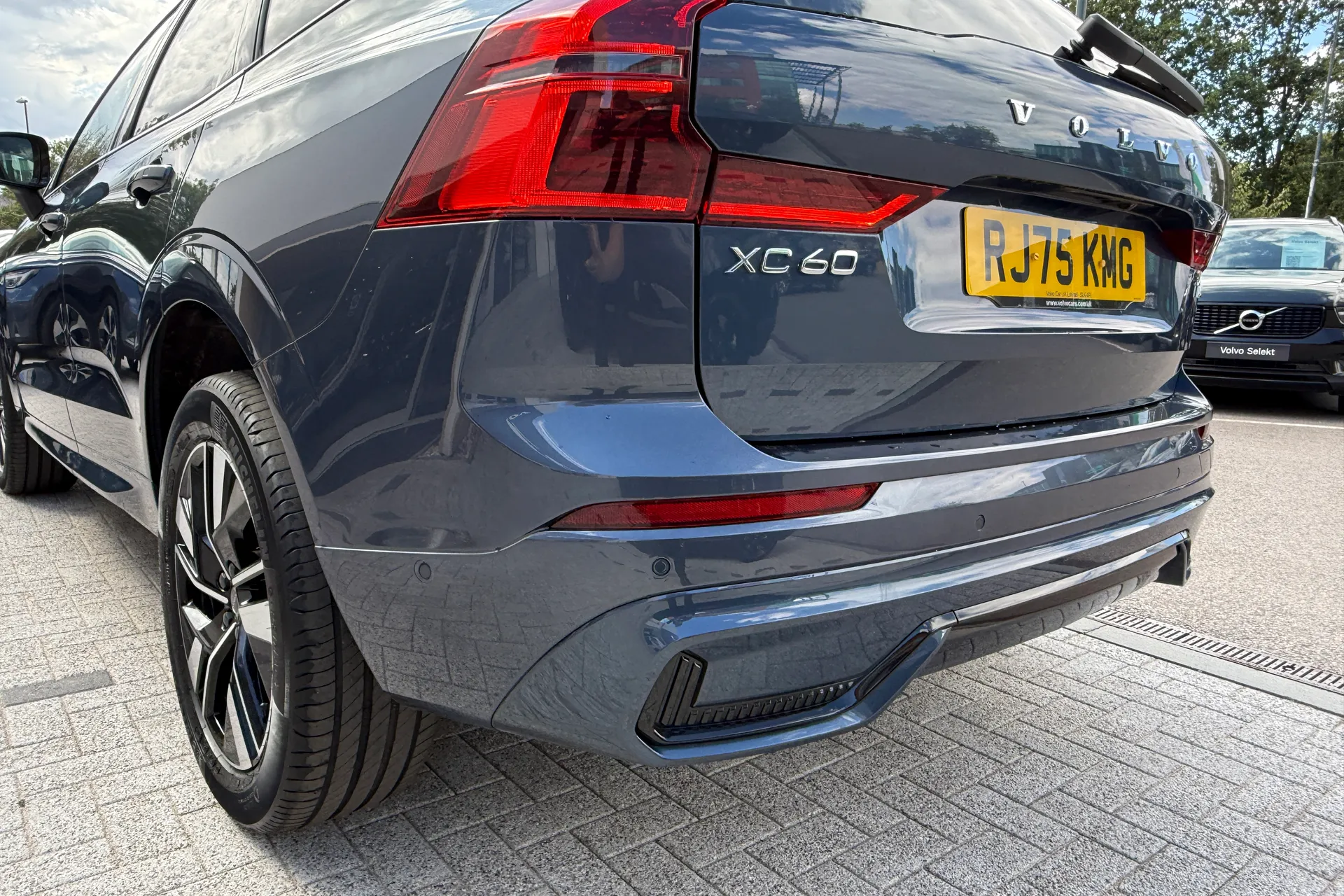 Volvo XC60 thumbnail image number 19