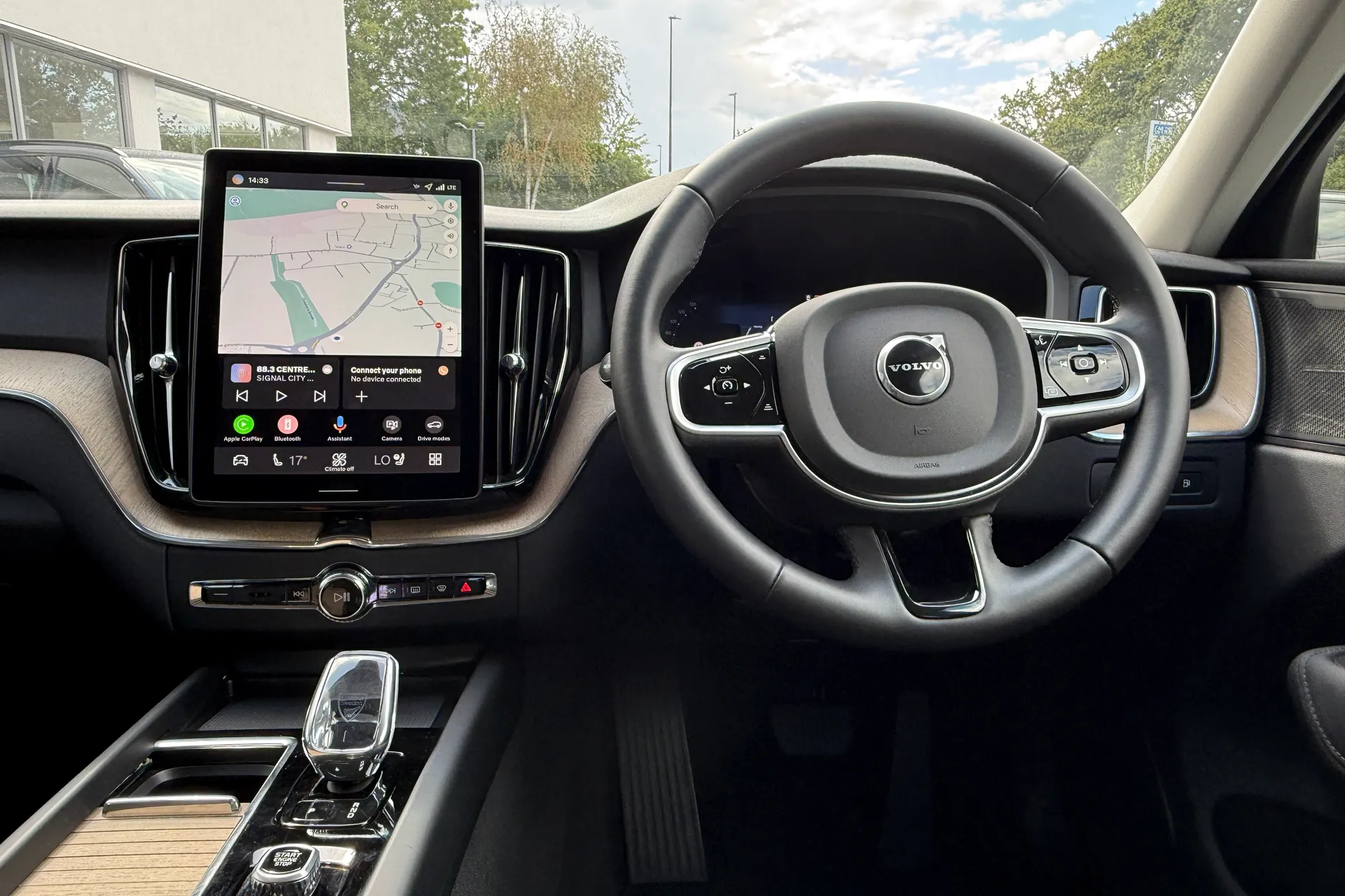 Volvo XC60 thumbnail image number 33
