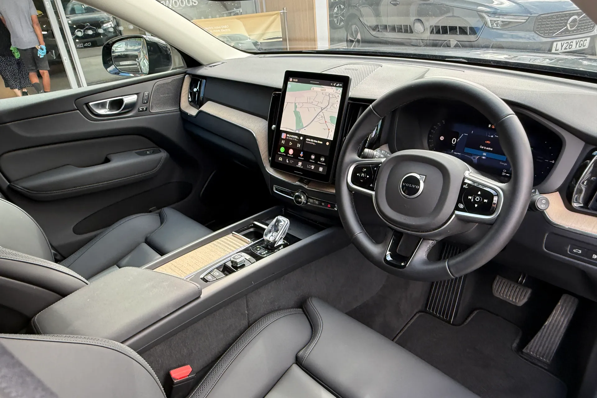 Volvo XC60 thumbnail image number 6