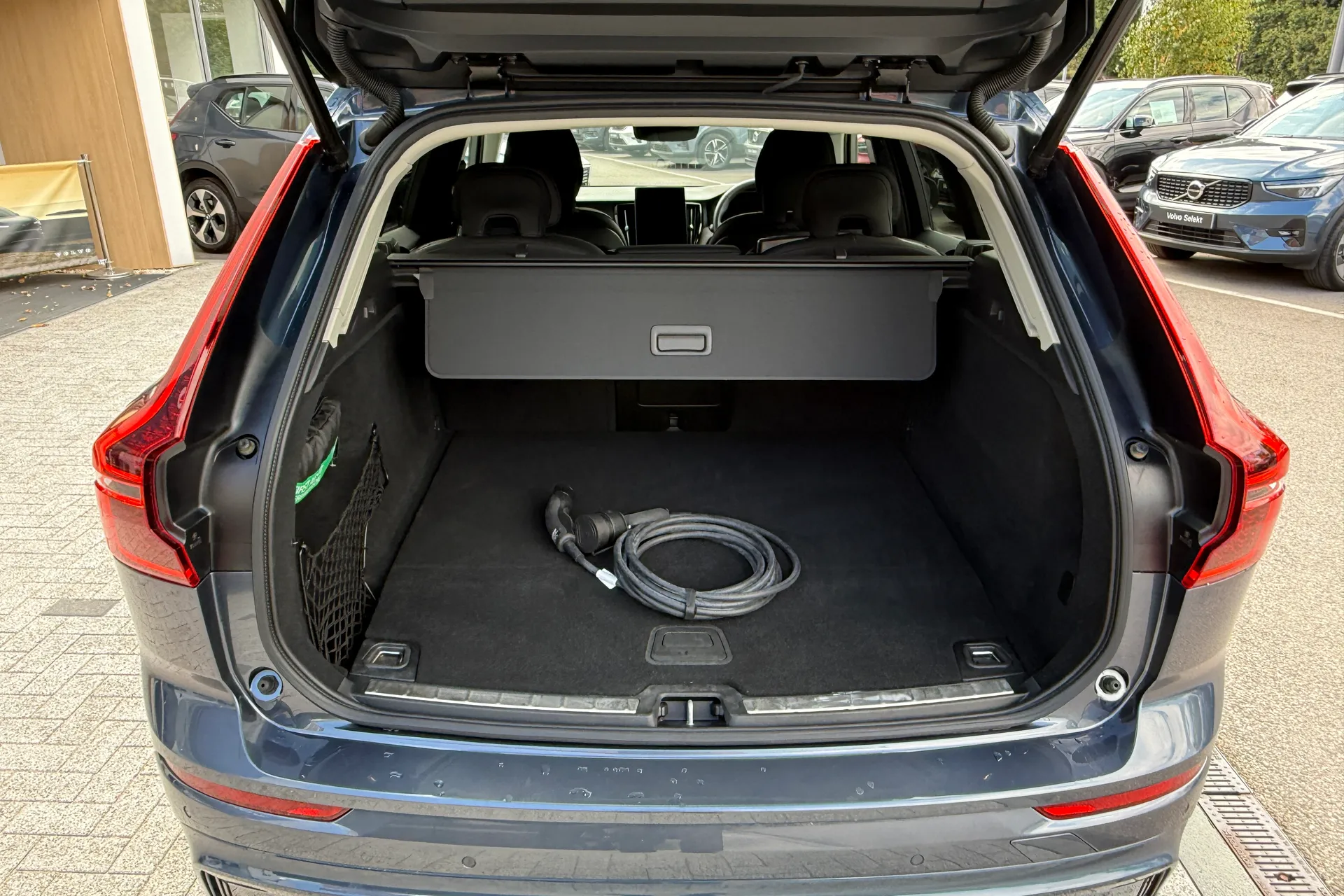 Volvo XC60 thumbnail image number 20
