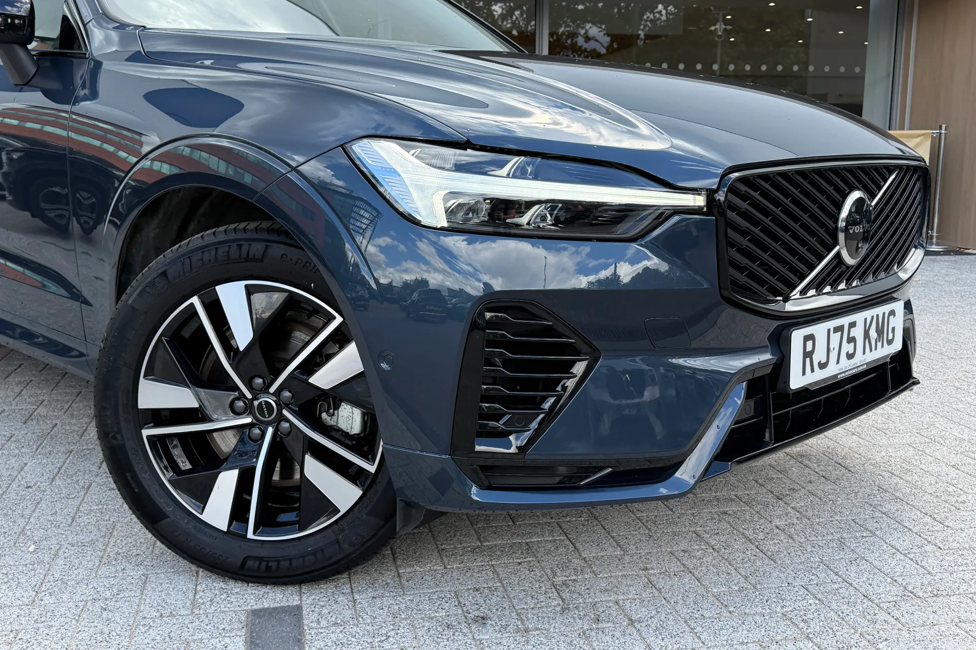 Volvo XC60 thumbnail image number 7