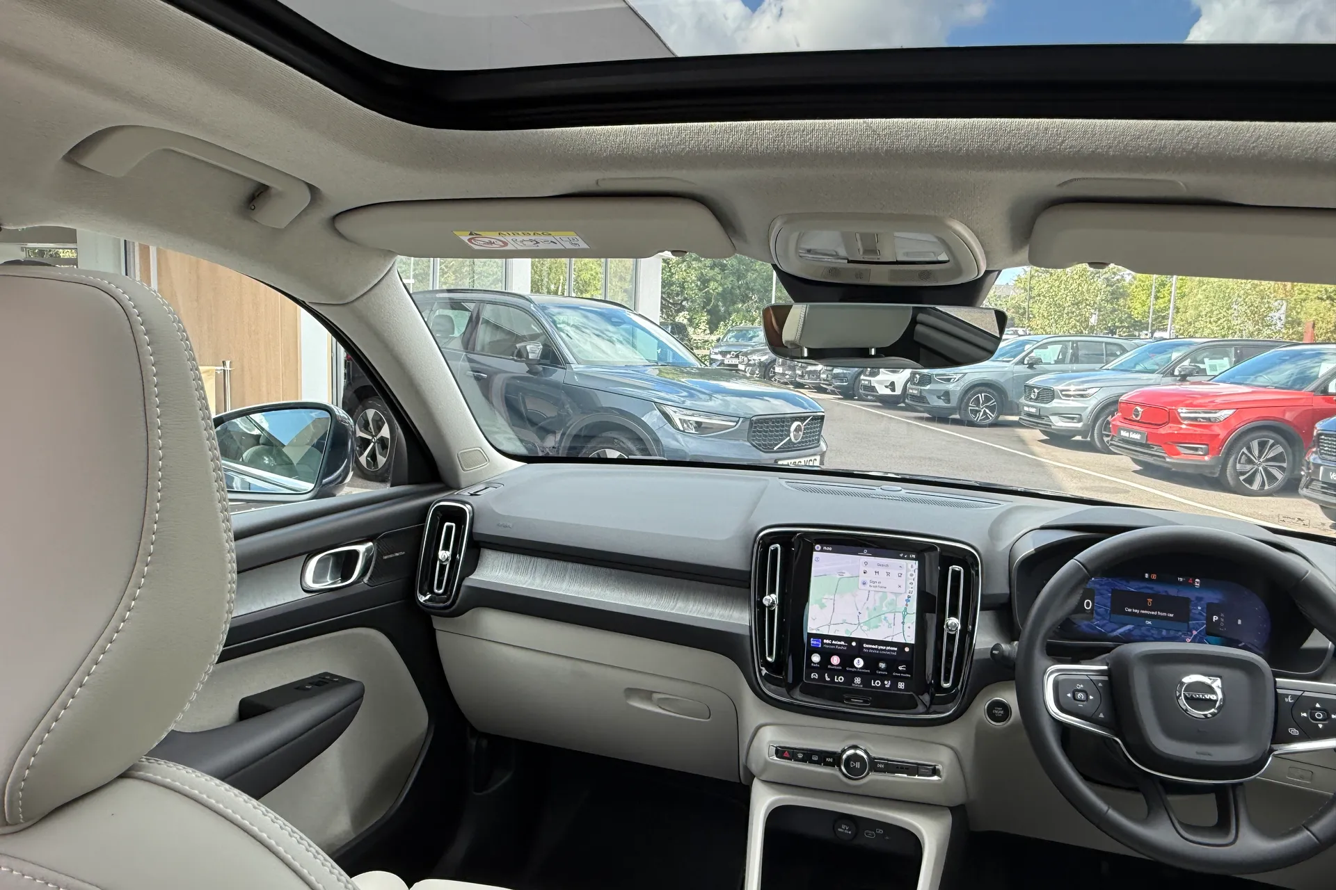 Volvo XC40 thumbnail image number 31