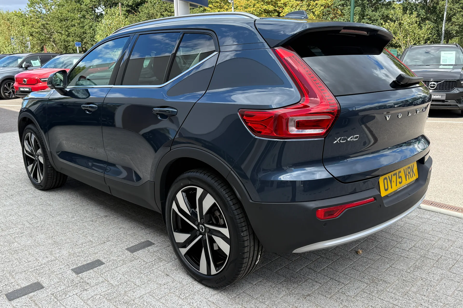 Volvo XC40 thumbnail image number 10