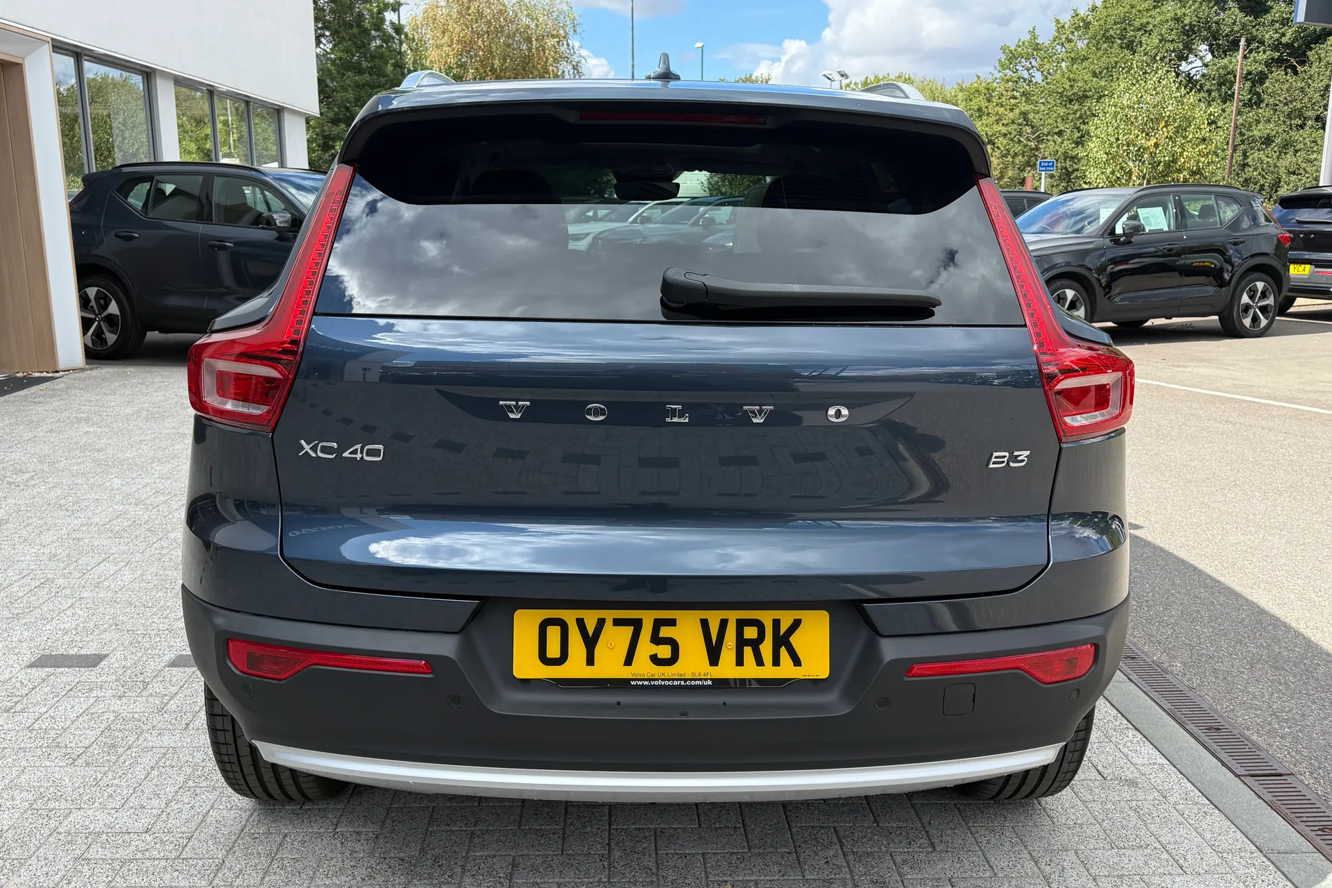 Volvo XC40 thumbnail image number 9