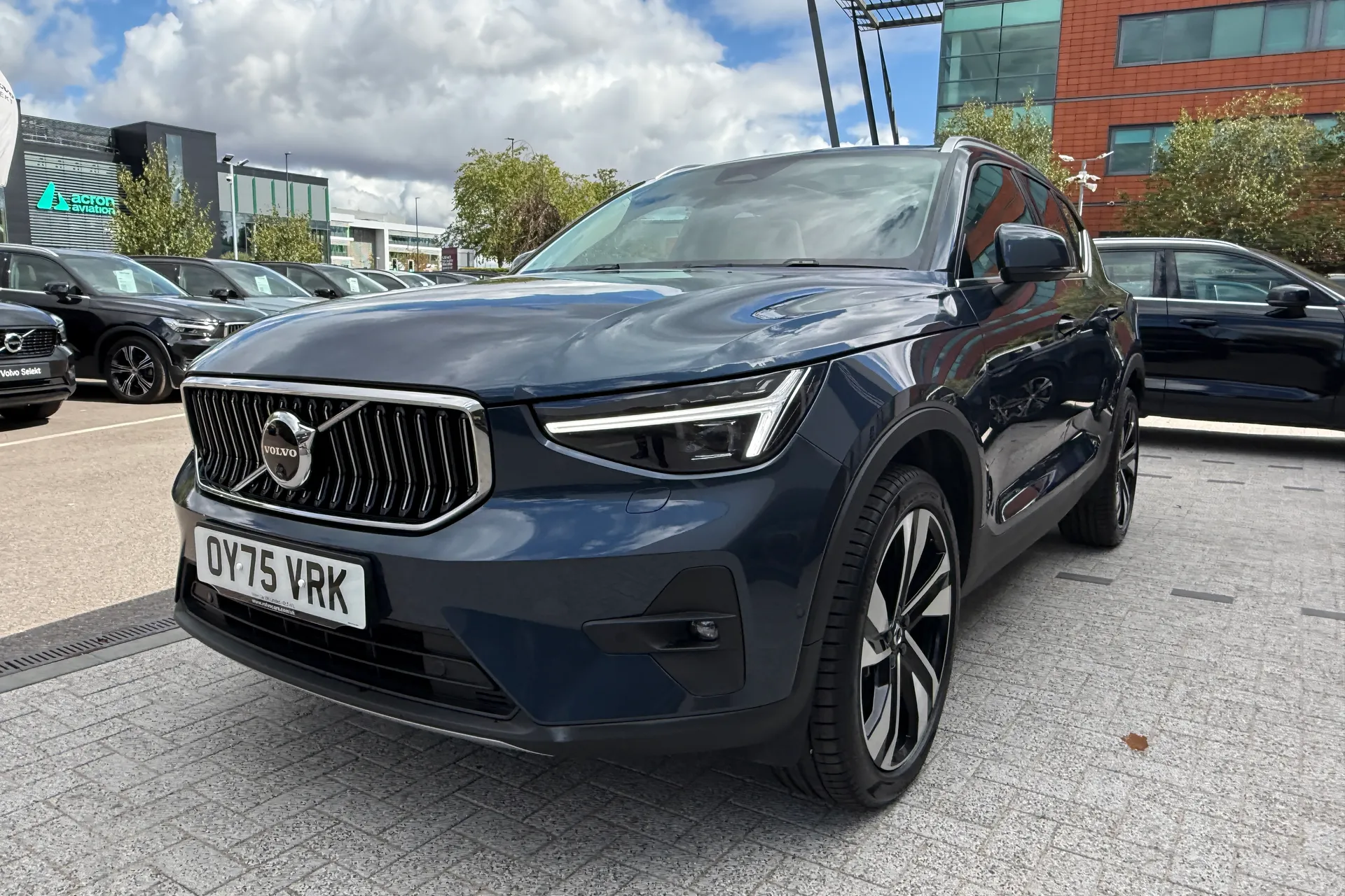 Volvo XC40 thumbnail image number 12