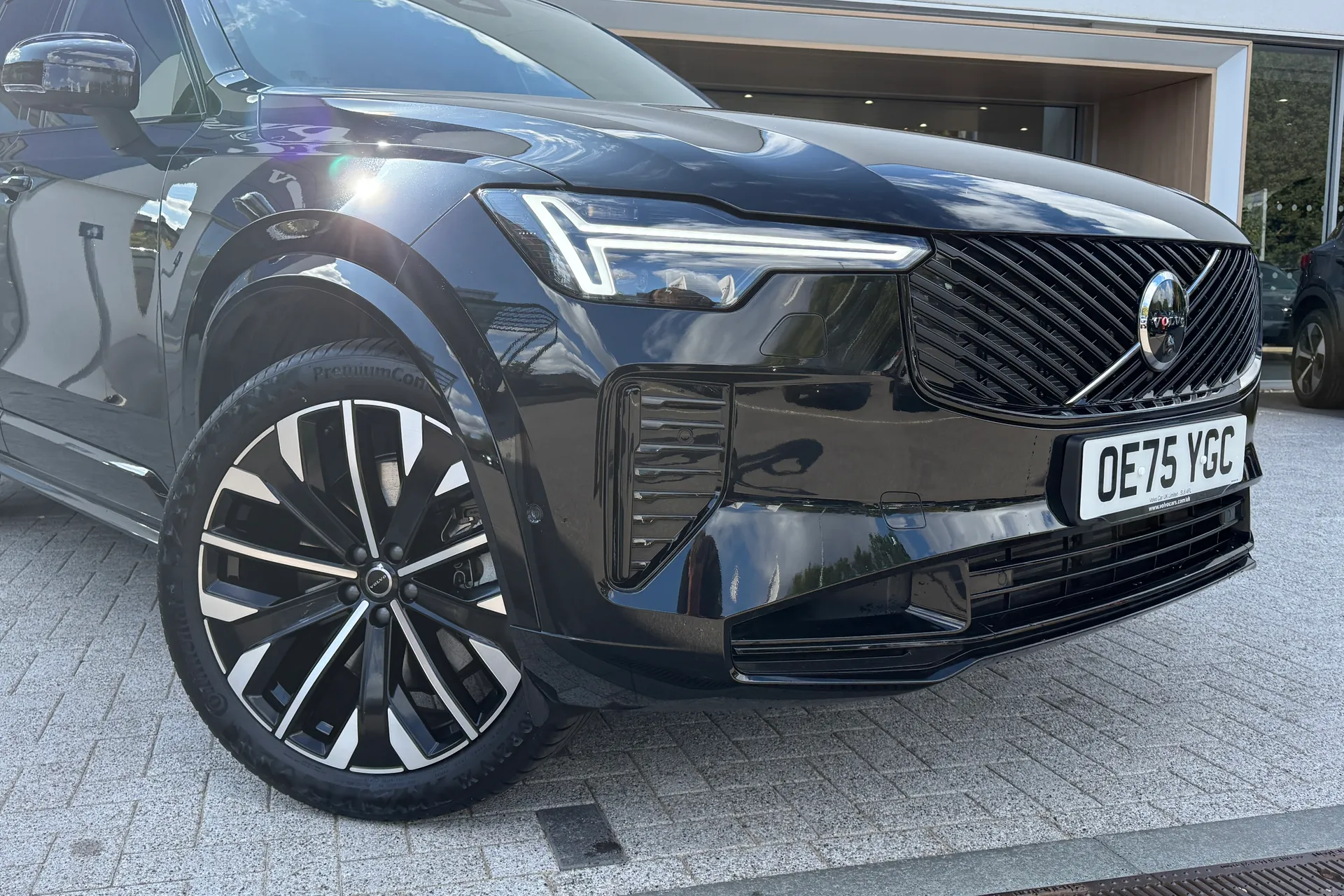 Volvo XC90 thumbnail image number 10