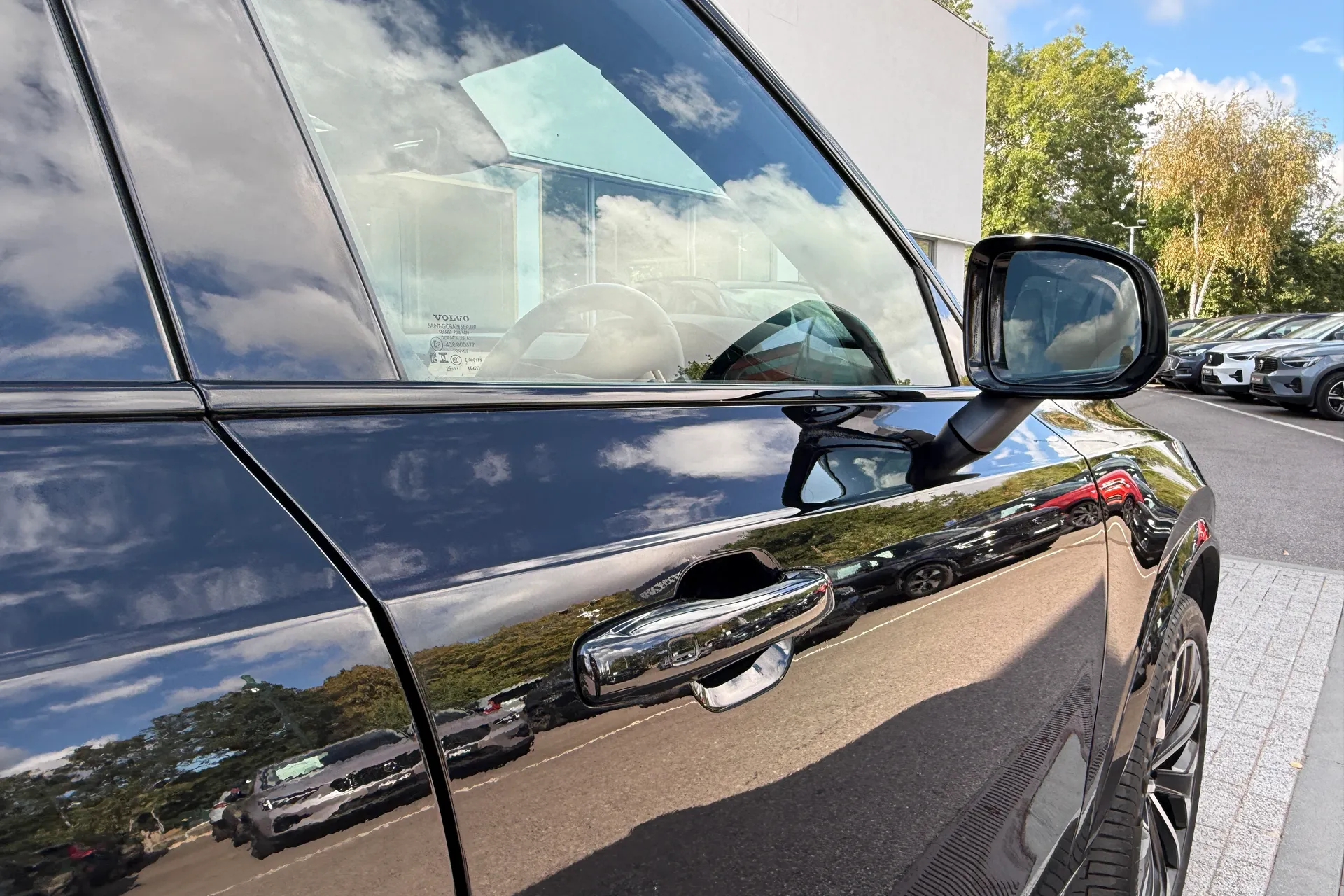 Volvo XC90 thumbnail image number 18
