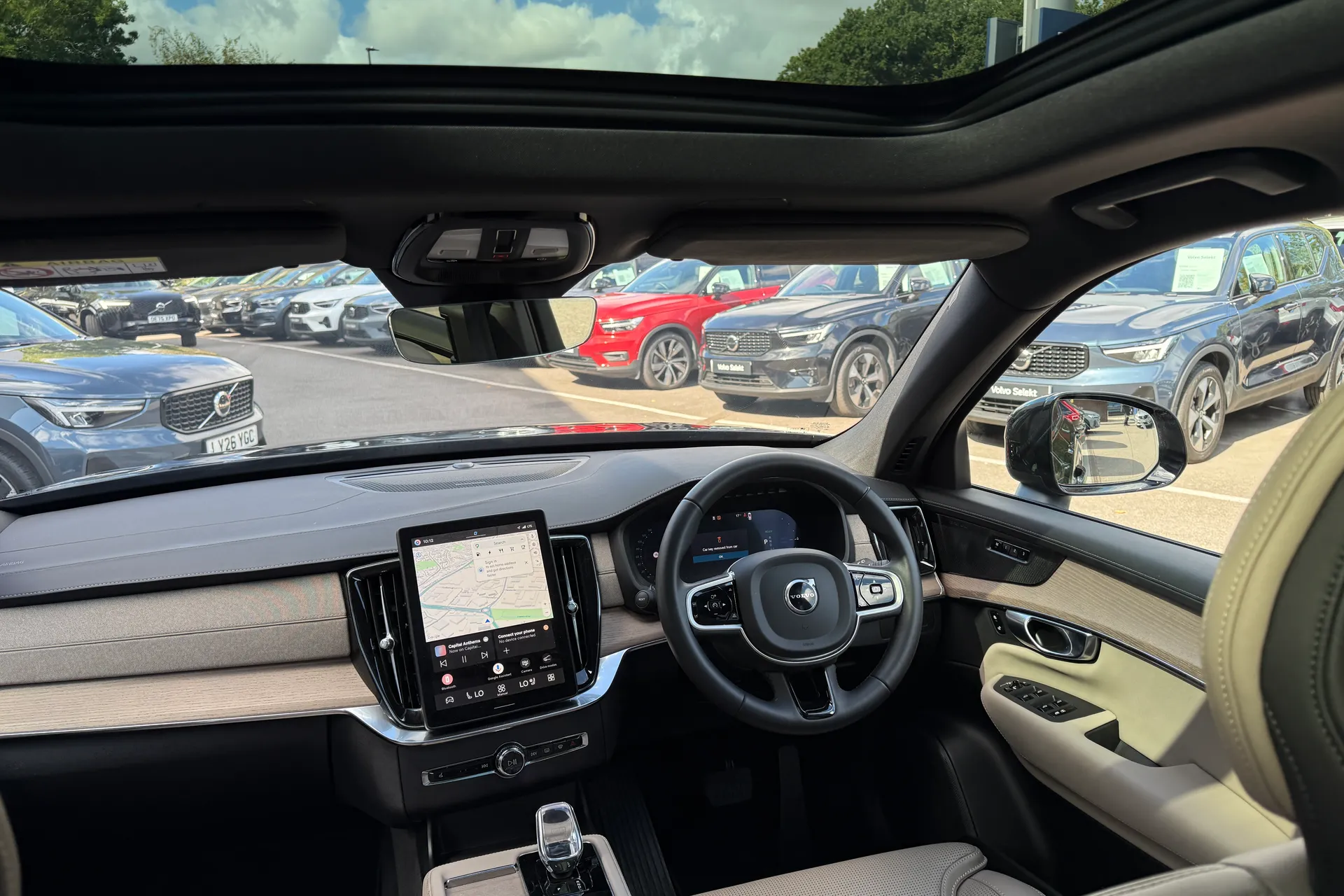 Volvo XC90 thumbnail image number 34