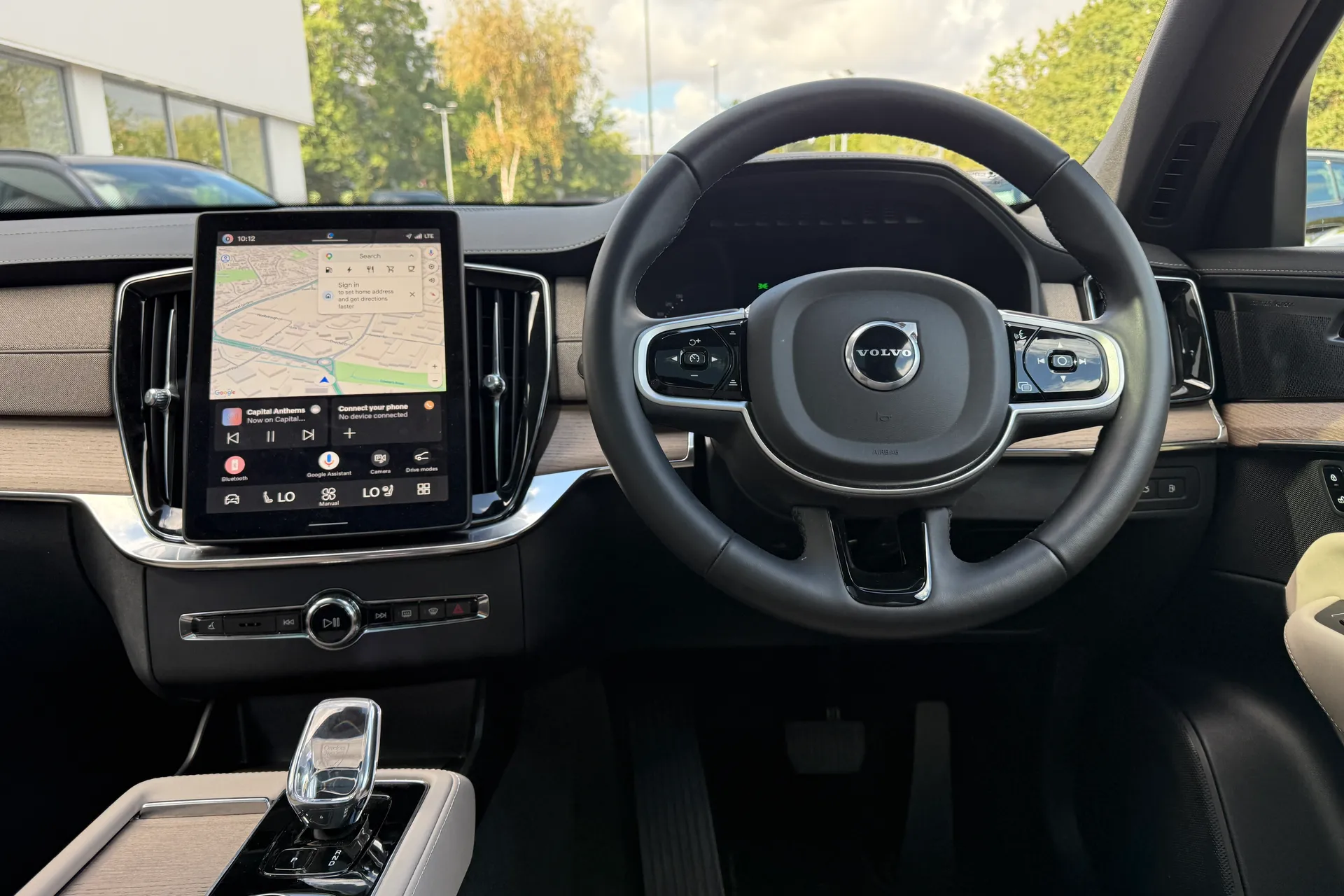 Volvo XC90 thumbnail image number 35