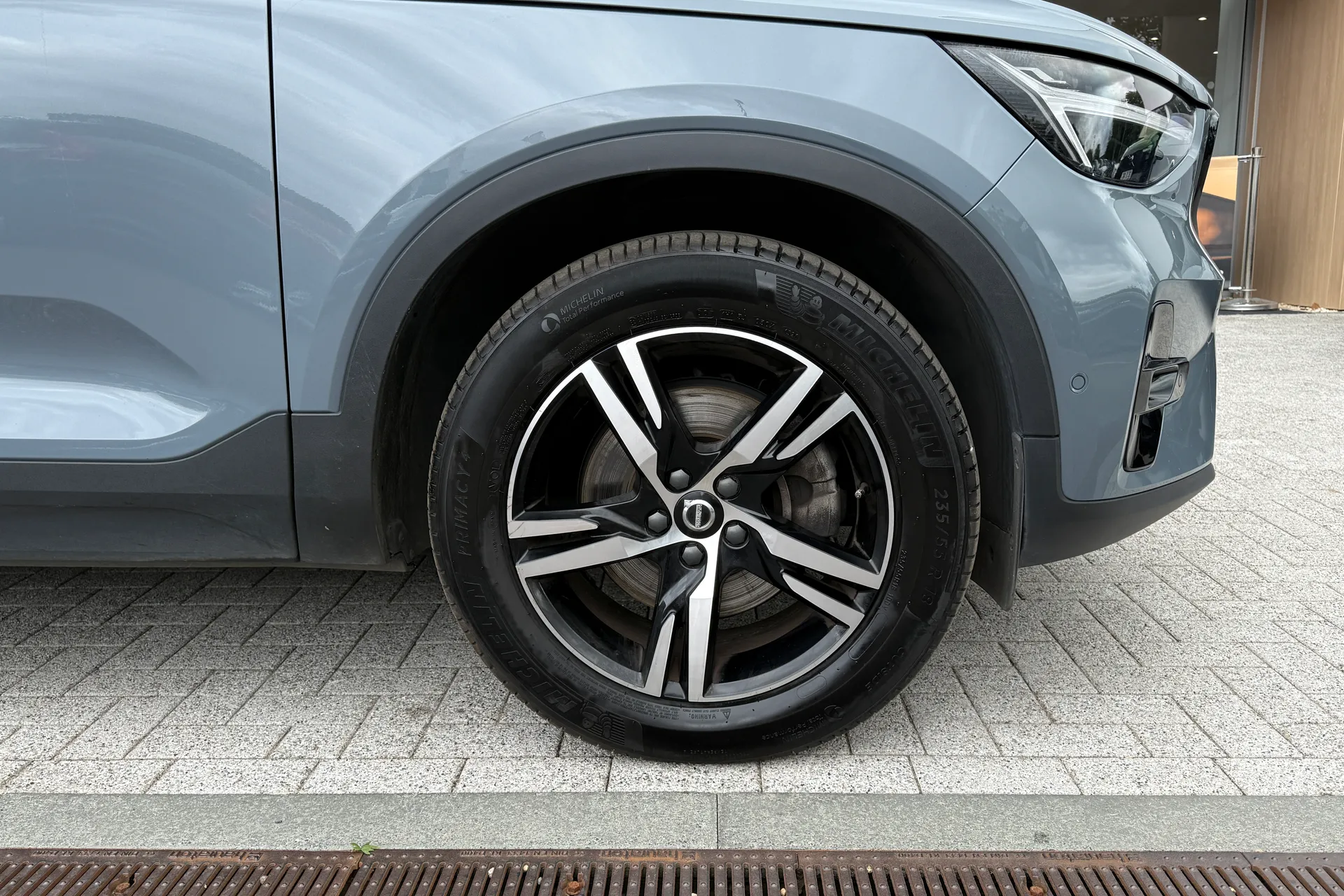 Volvo XC40 thumbnail image number 14