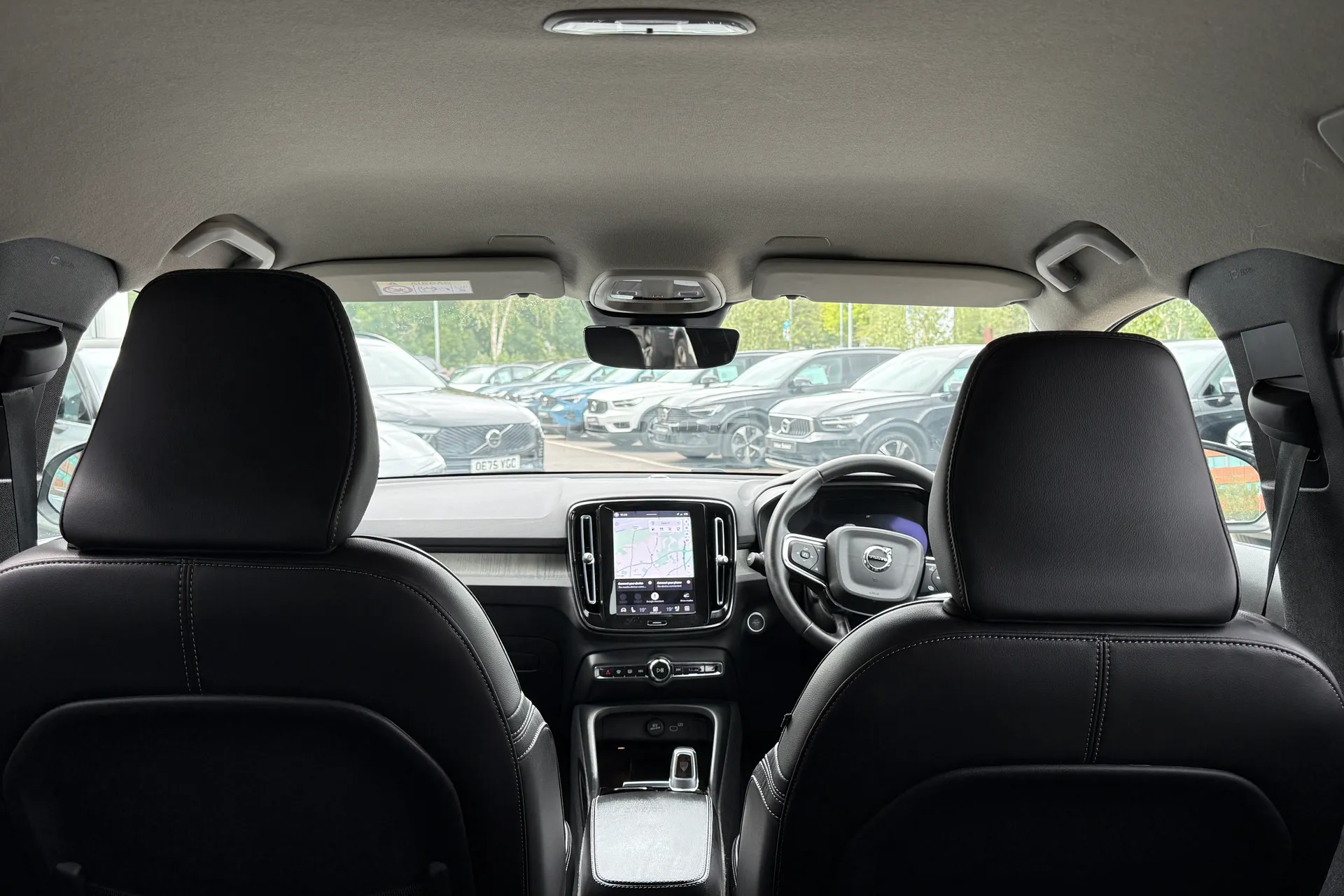 Volvo XC40 thumbnail image number 22