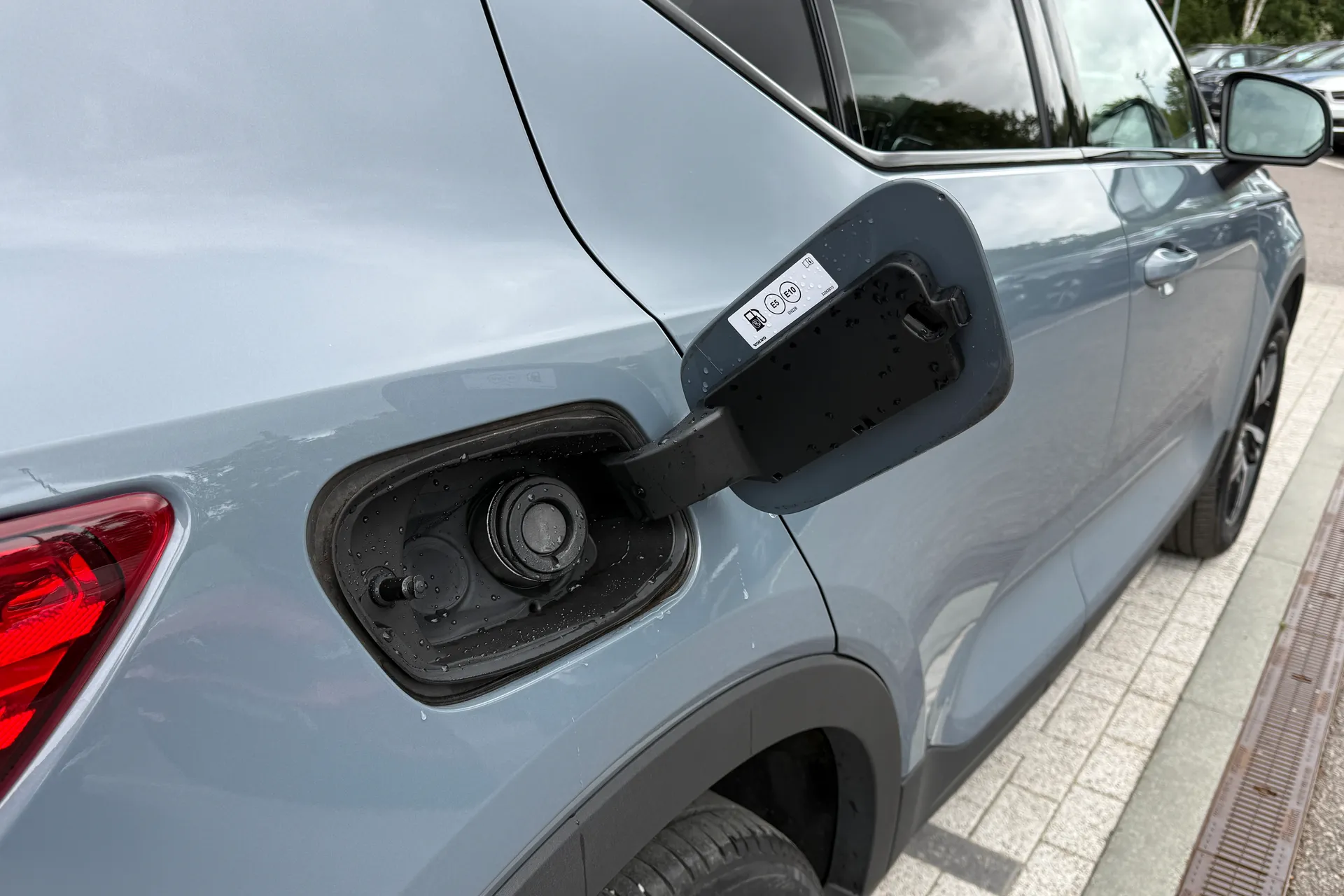 Volvo XC40 thumbnail image number 16