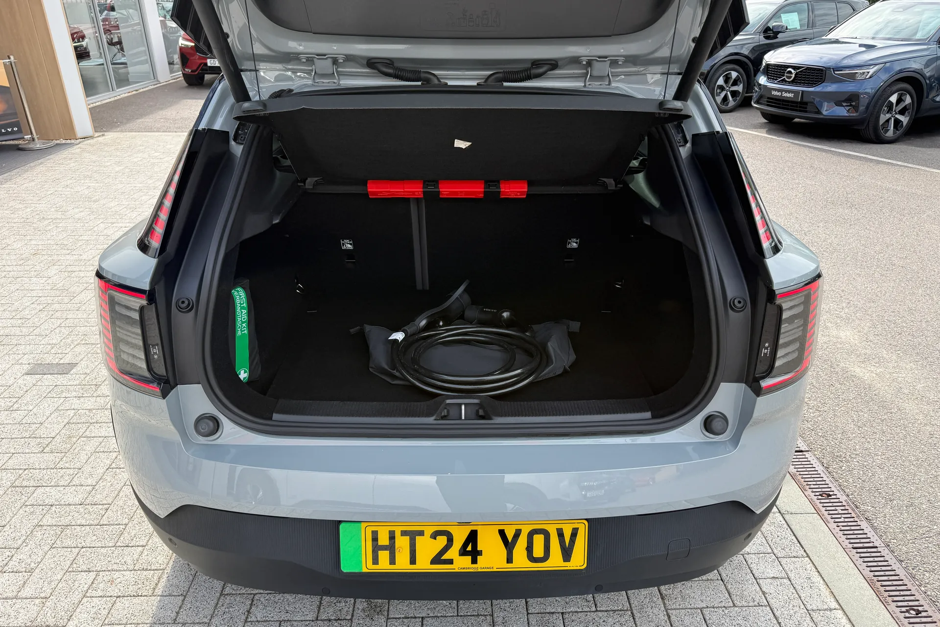 Volvo EX30 thumbnail image number 20