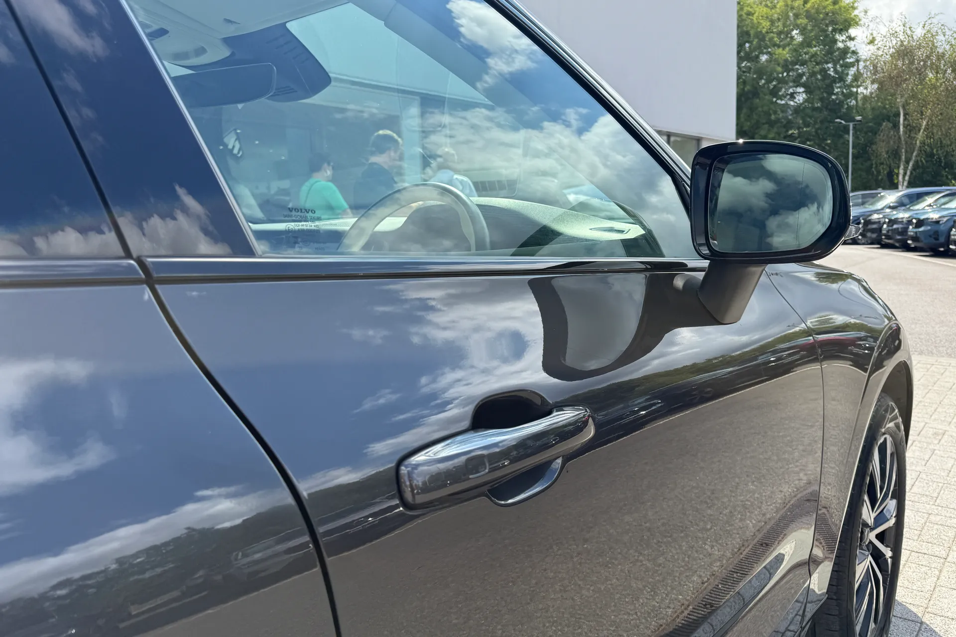 Volvo XC60 thumbnail image number 15