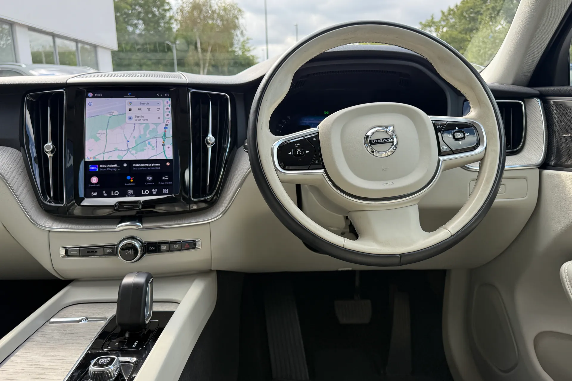 Volvo XC60 thumbnail image number 33
