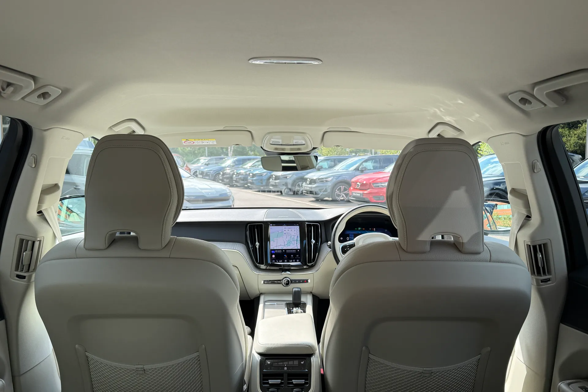 Volvo XC60 thumbnail image number 22