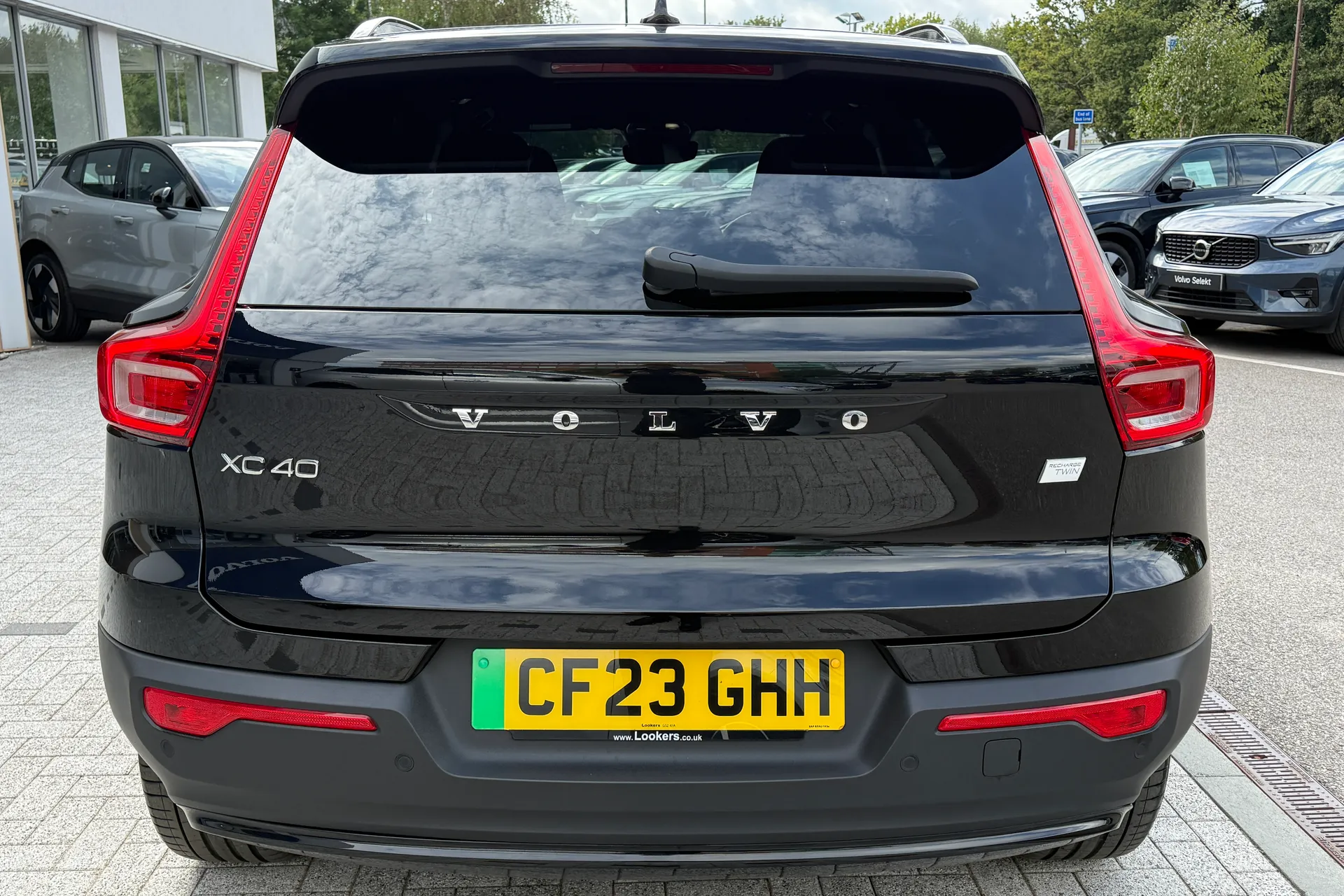 Volvo XC40 thumbnail image number 9