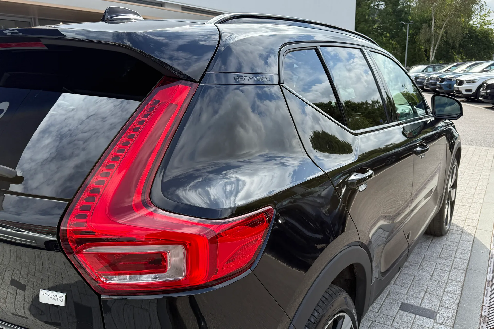Volvo XC40 thumbnail image number 16