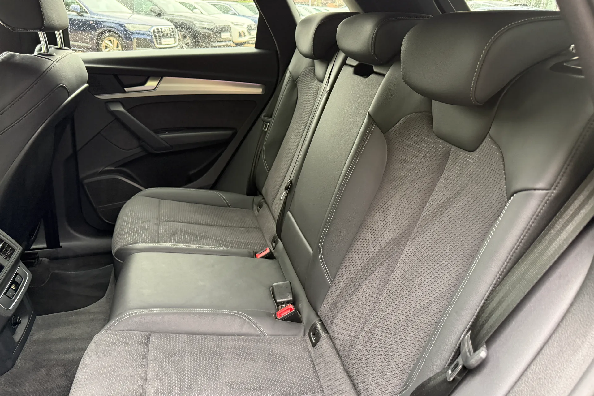 Audi Q5 thumbnail image number 46