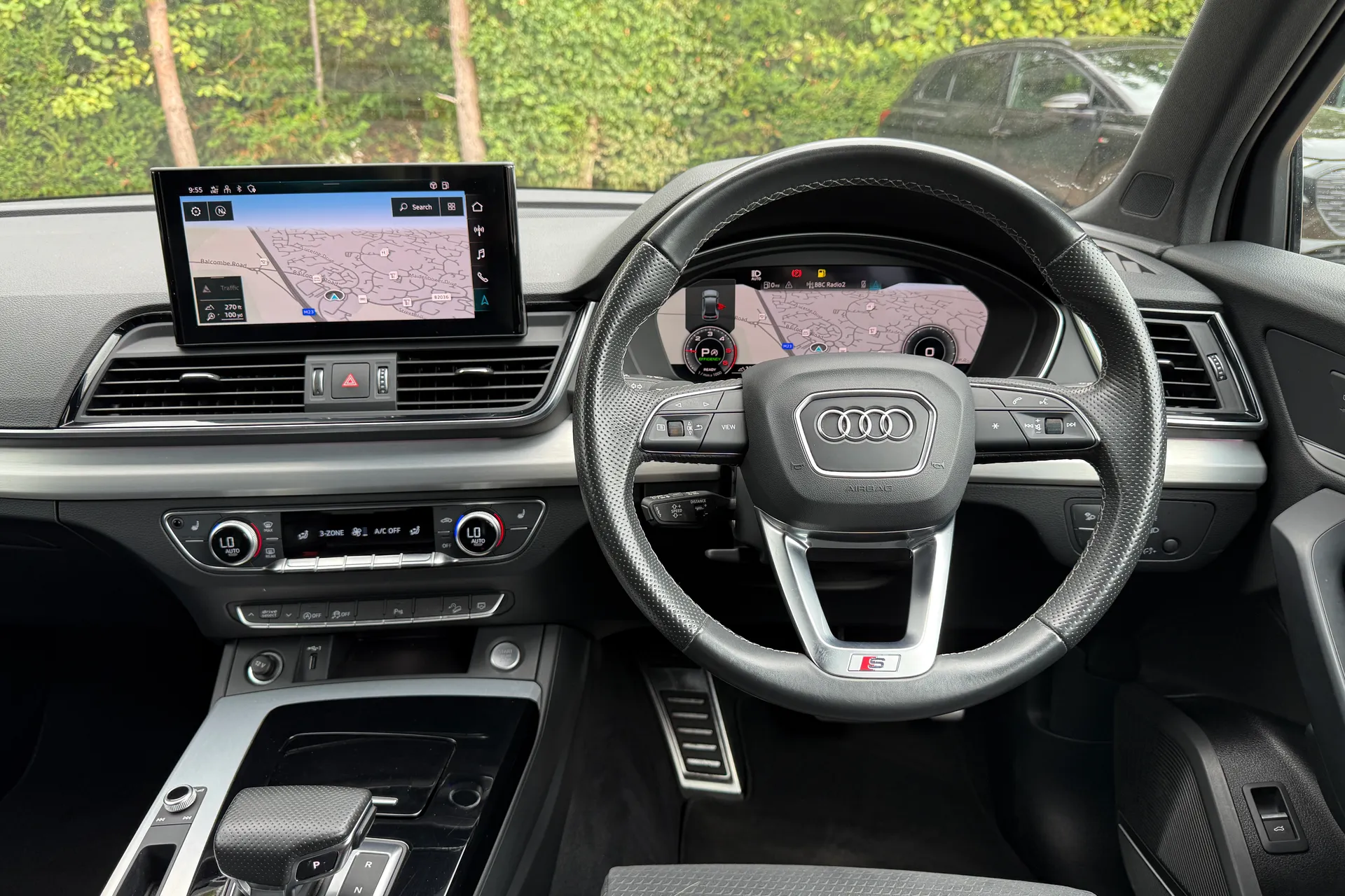 Audi Q5 thumbnail image number 36