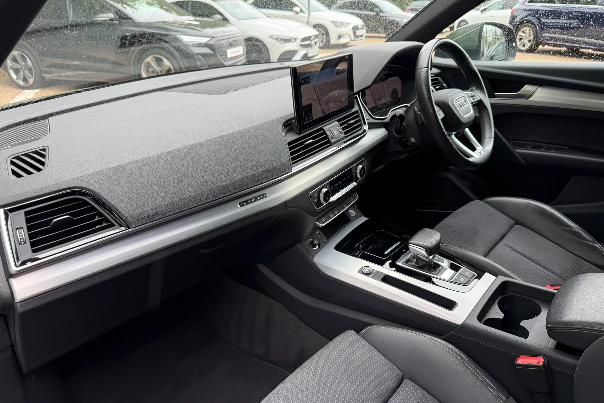 Audi Q5 thumbnail image number 48