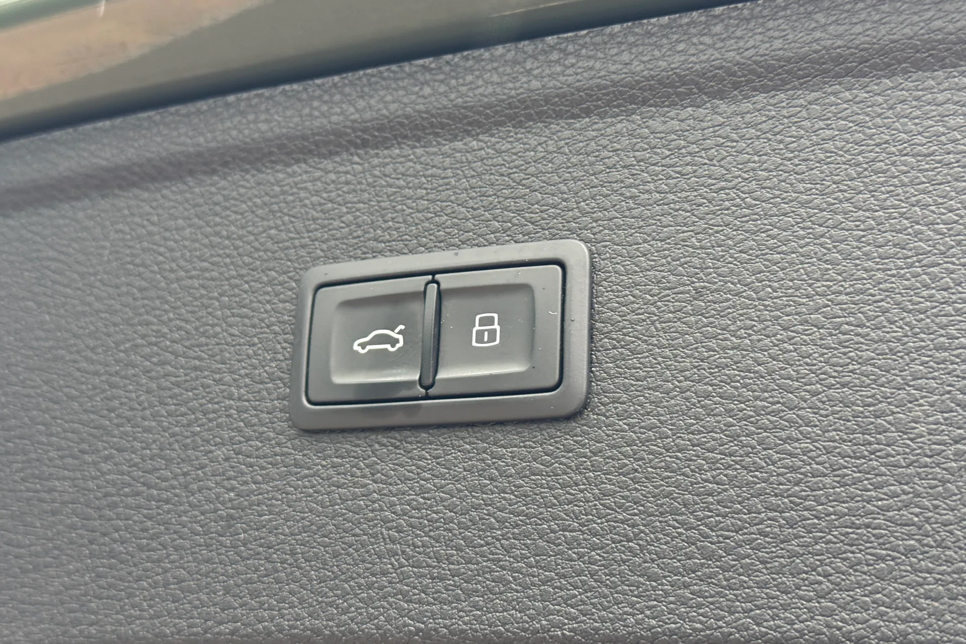 Audi Q5 thumbnail image number 42