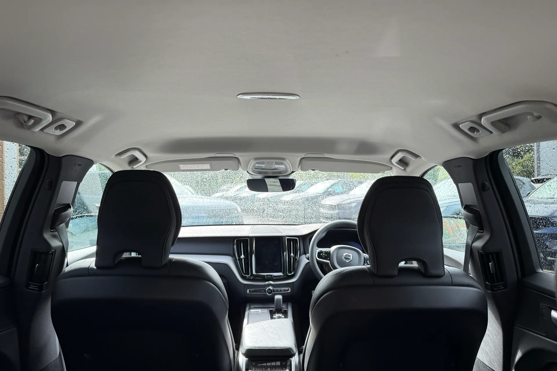 Volvo XC60 thumbnail image number 21