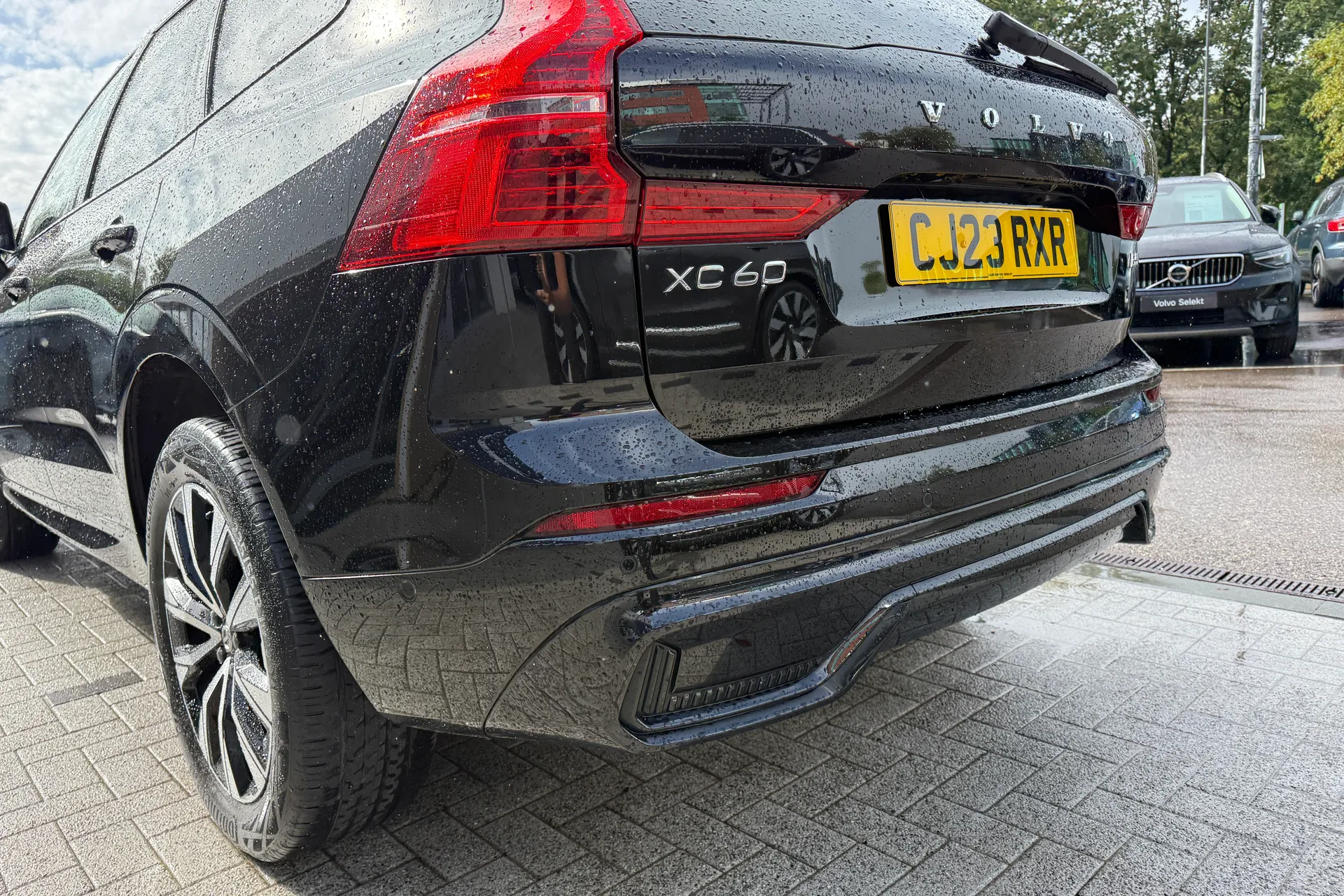 Volvo XC60 thumbnail image number 18