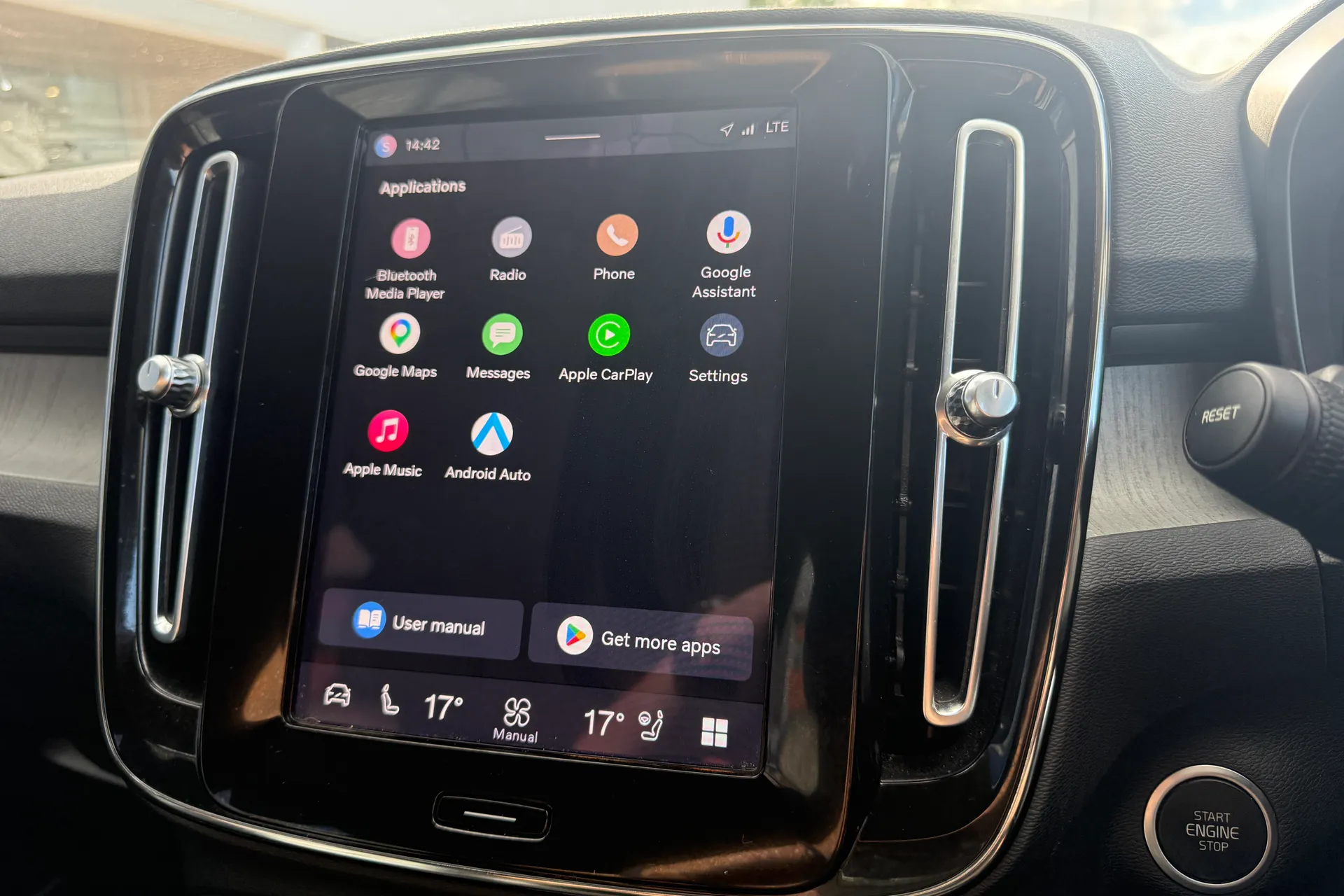 Volvo XC40 thumbnail image number 39